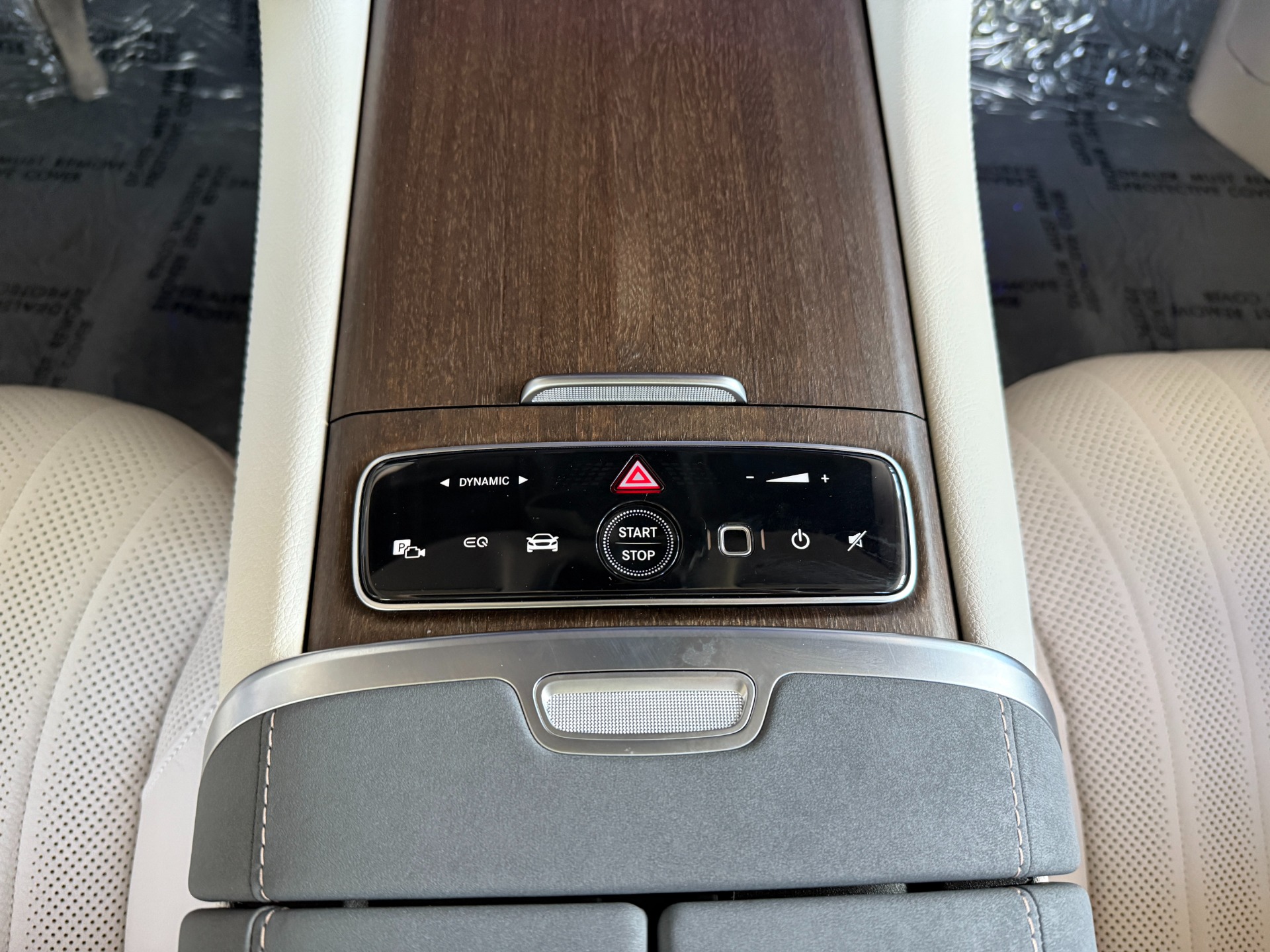 Used-2024-Mercedes-Benz-EQS-EQS-450+