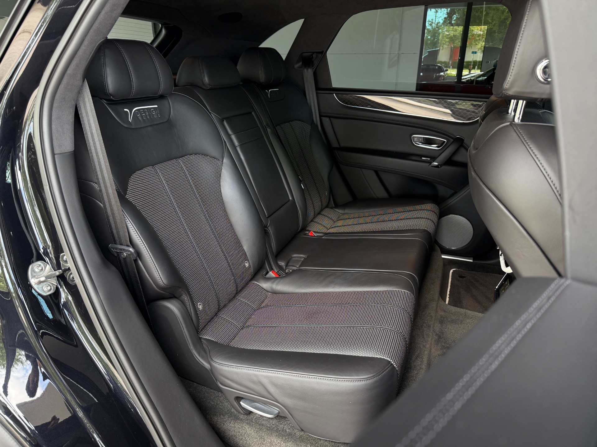Used-2020-Bentley-Bentayga-Design-Edition