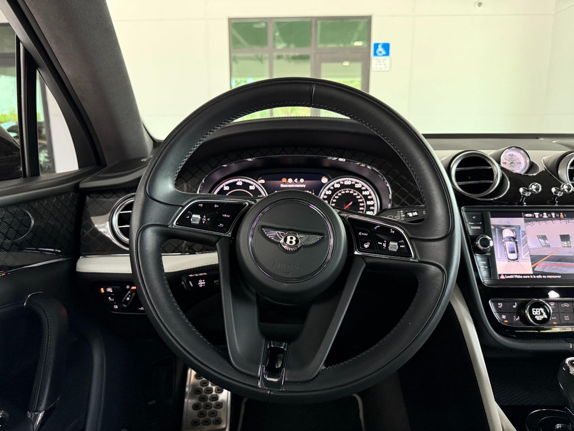 Used-2020-Bentley-Bentayga-Design-Edition