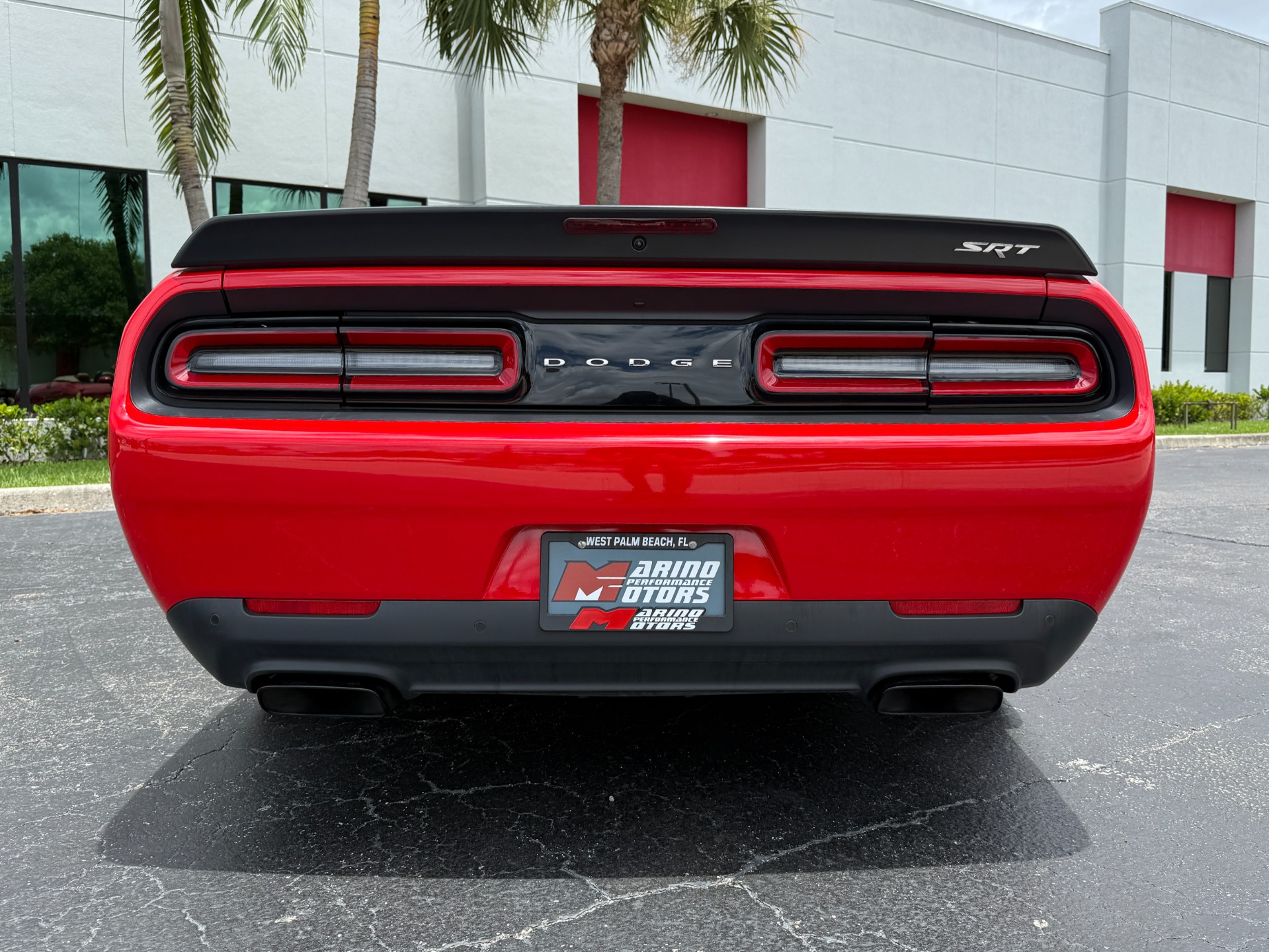 Used-2015-Dodge-Challenger-SRT-Hellcat