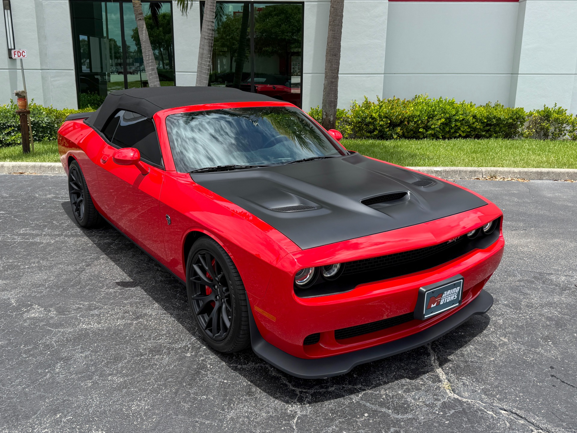 Used-2015-Dodge-Challenger-SRT-Hellcat