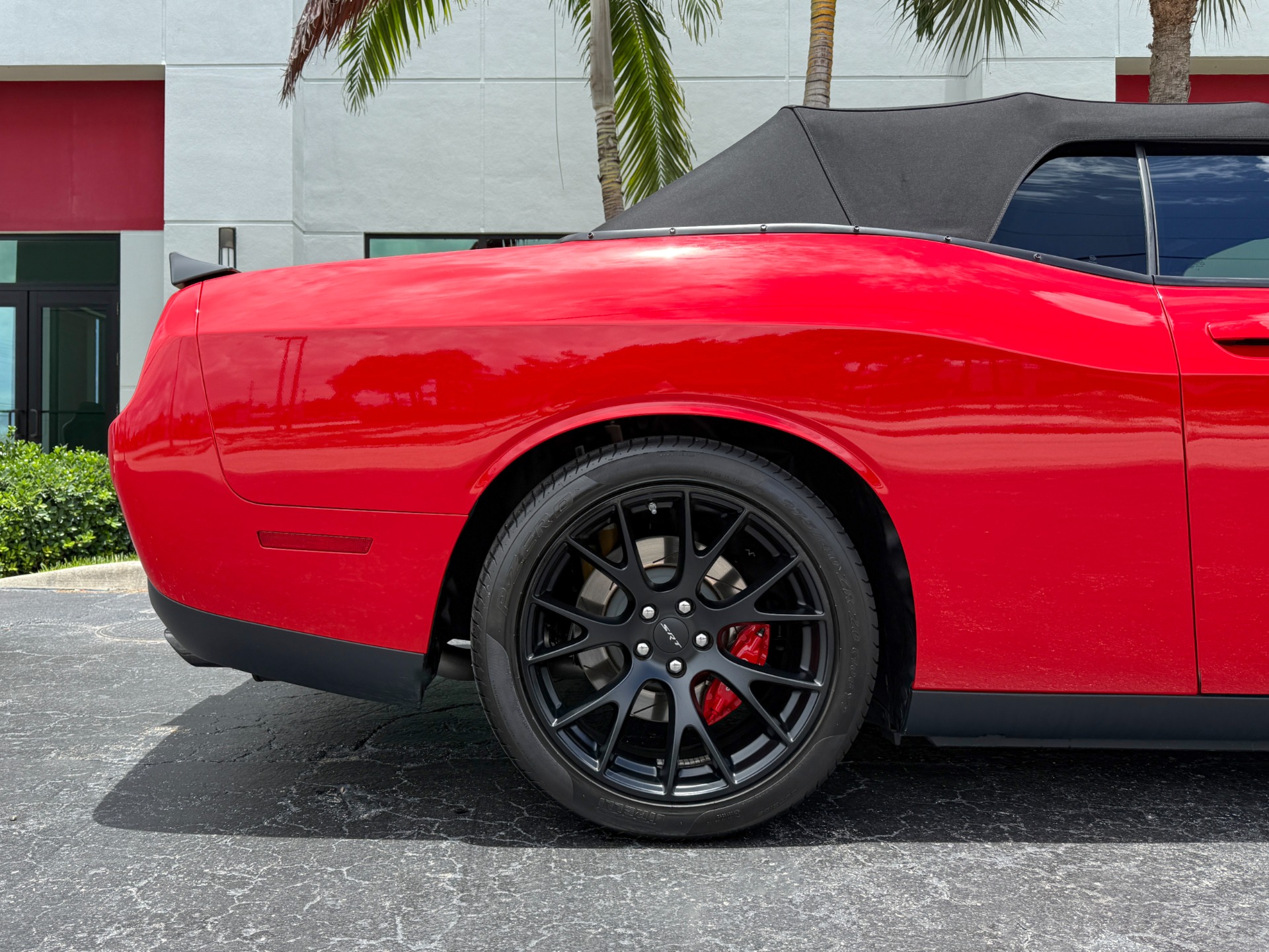 Used-2015-Dodge-Challenger-SRT-Hellcat