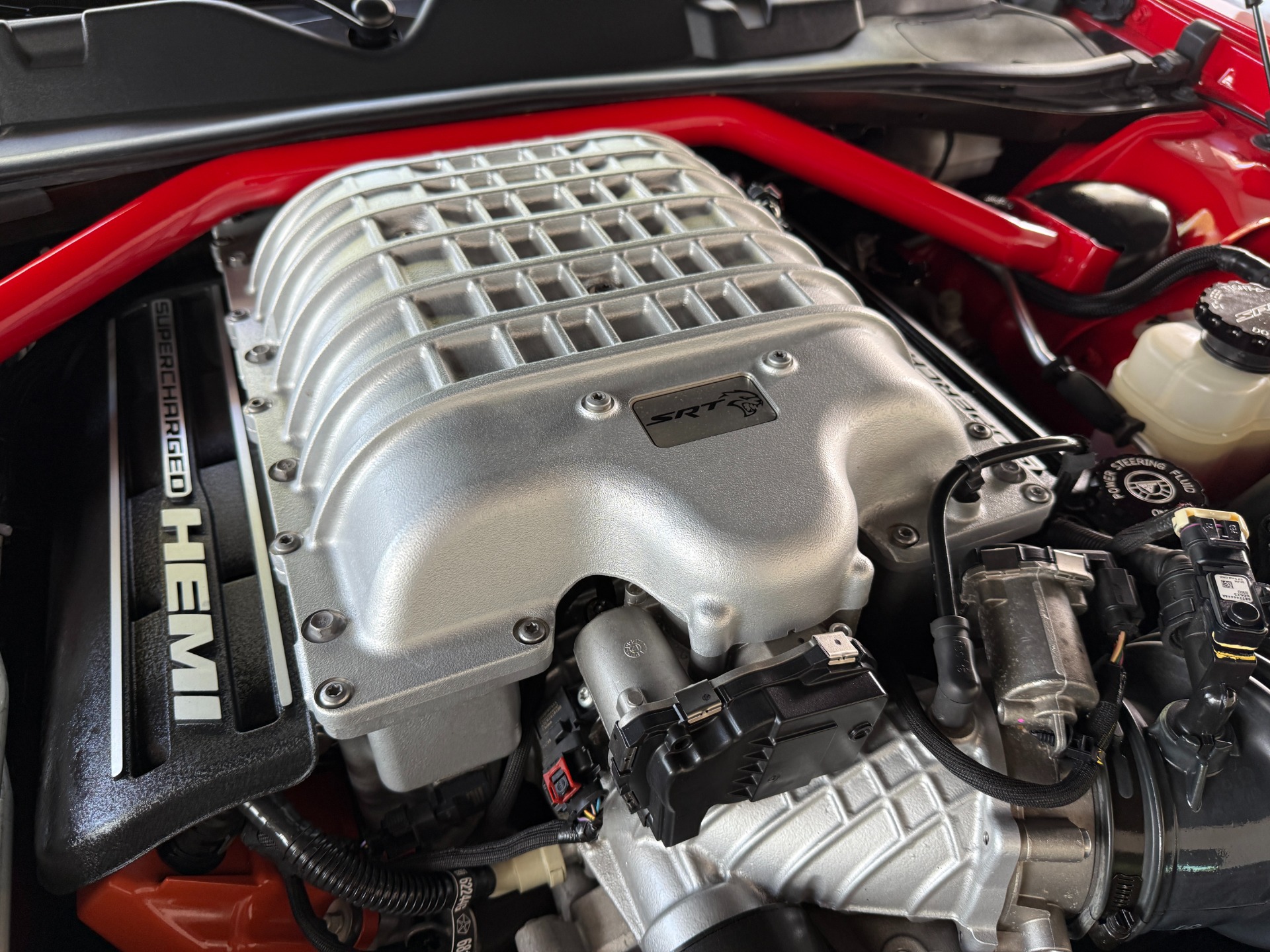 Used-2015-Dodge-Challenger-SRT-Hellcat