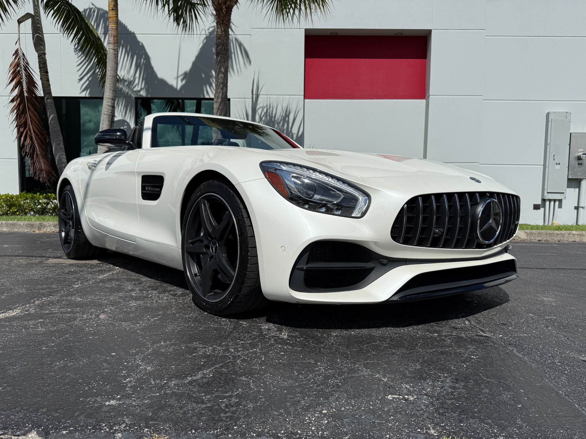 Used-2018-Mercedes-Benz-AMG-GT