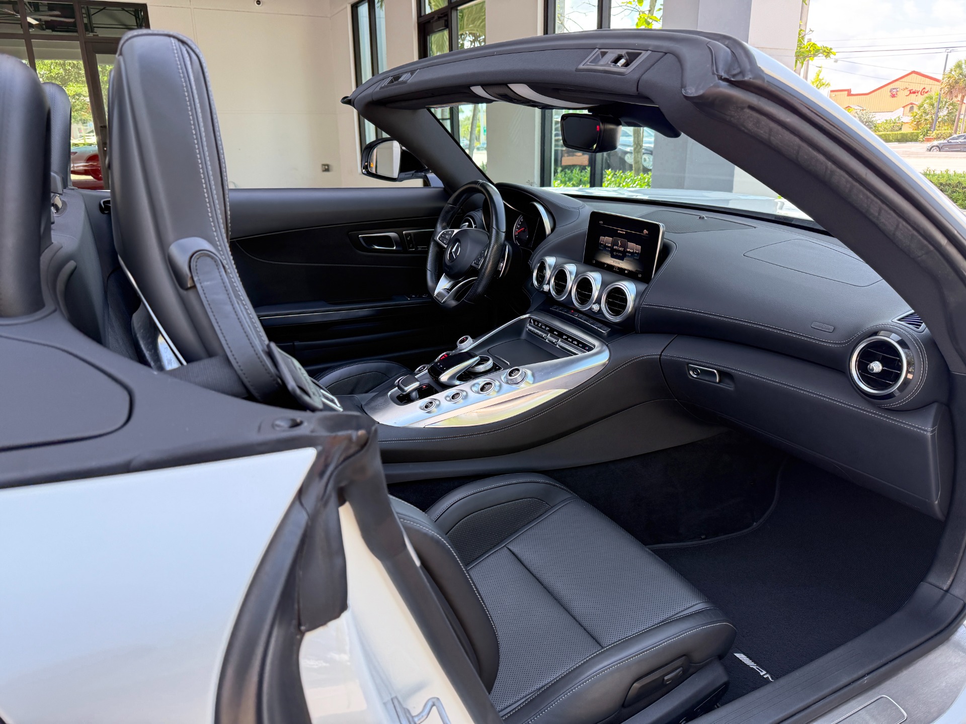 Used-2018-Mercedes-Benz-AMG-GT
