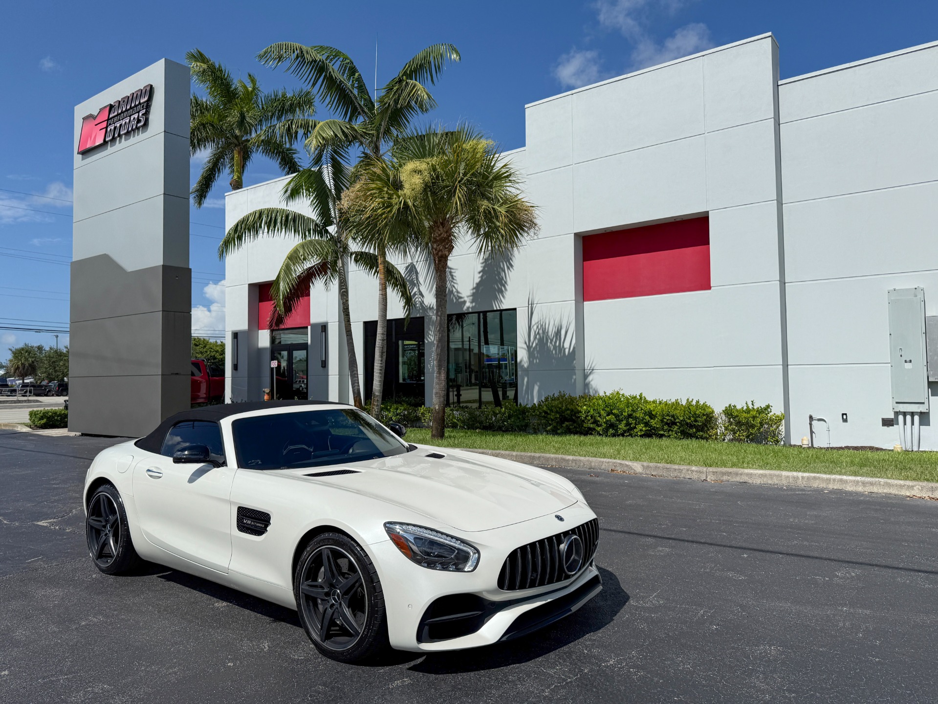Used-2018-Mercedes-Benz-AMG-GT