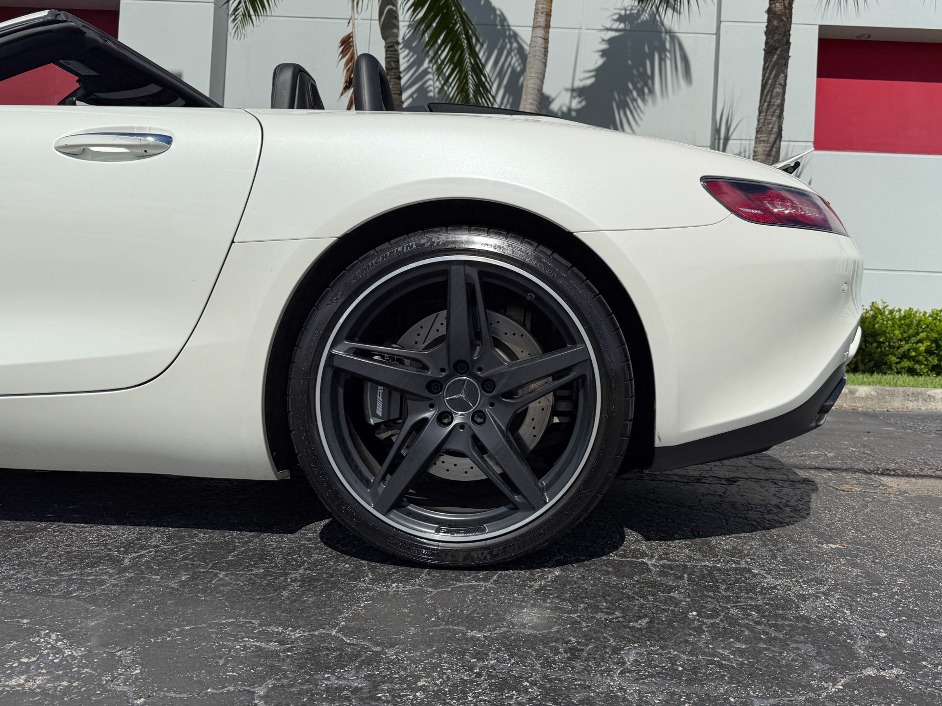 Used-2018-Mercedes-Benz-AMG-GT