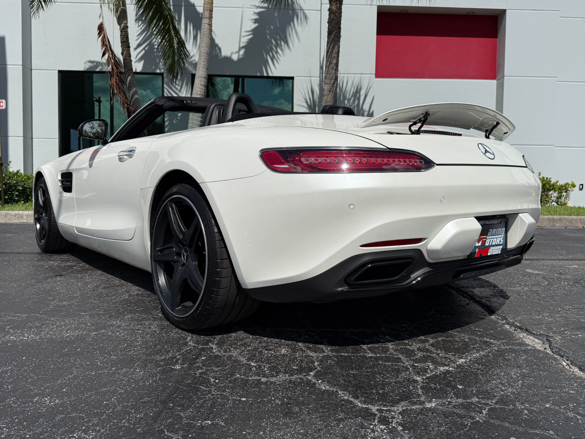 Used-2018-Mercedes-Benz-AMG-GT