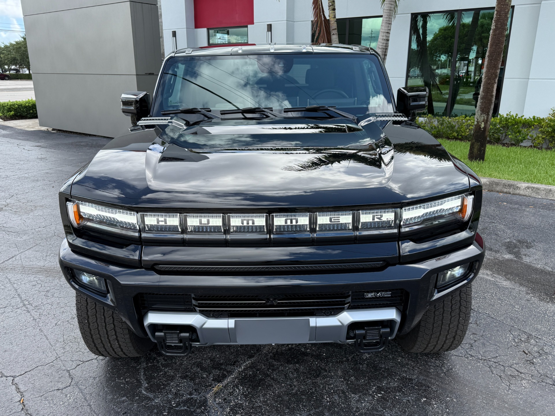 Used-2025-GMC-HUMMER-EV-3X