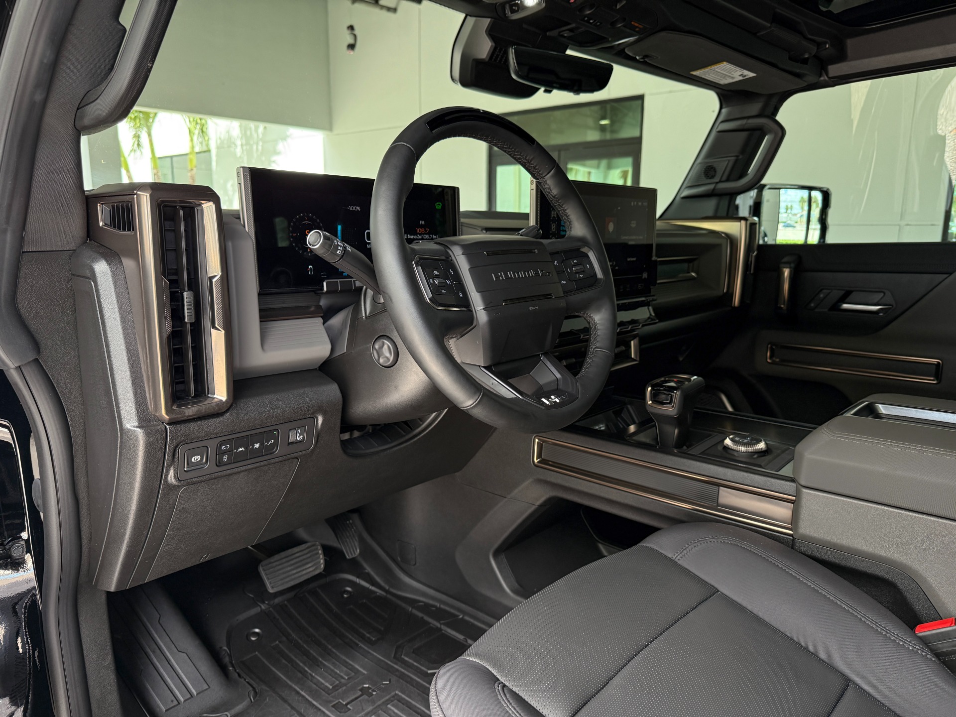 Used-2025-GMC-HUMMER-EV-3X