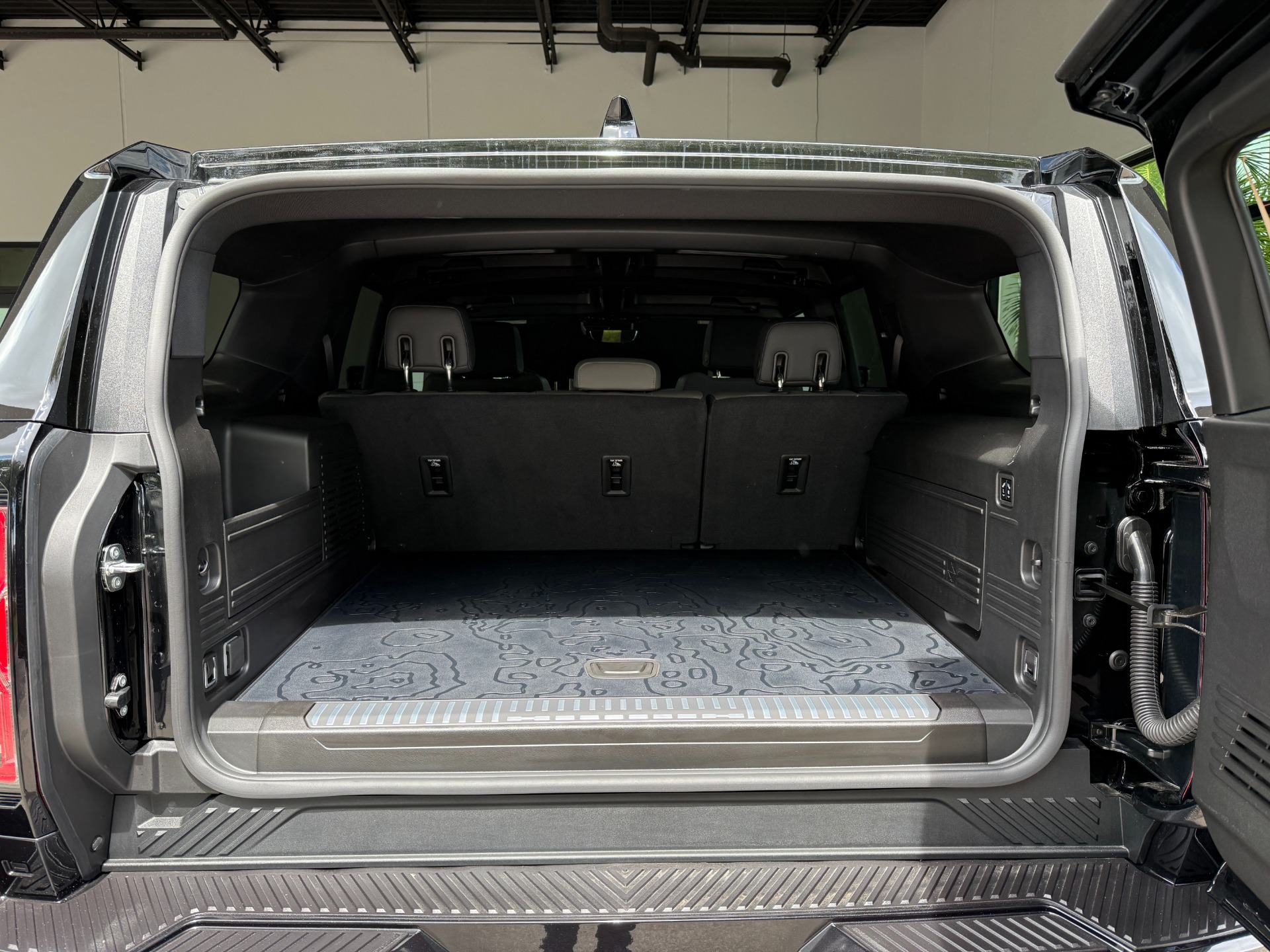 Used-2025-GMC-HUMMER-EV-3X