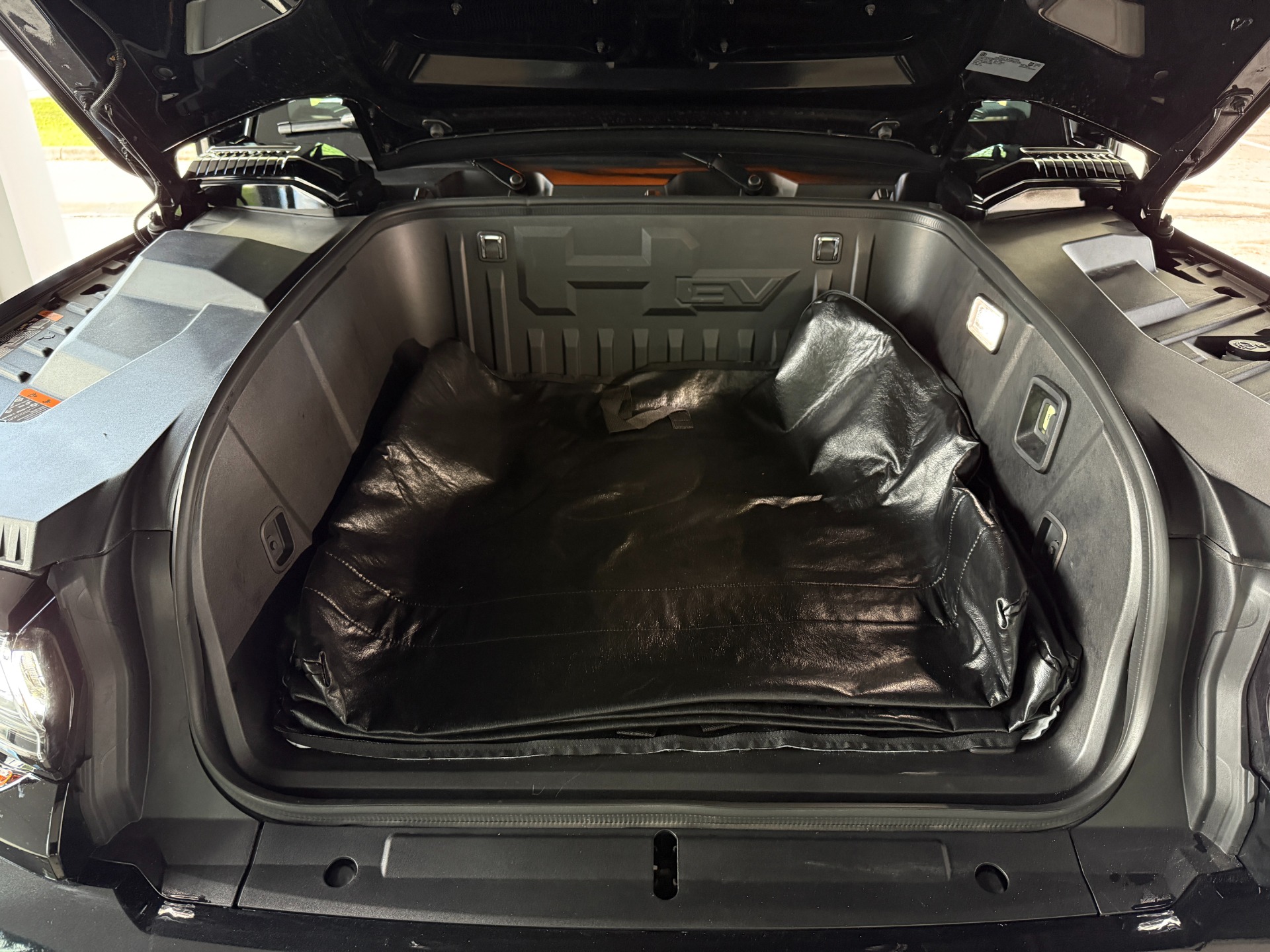 Used-2025-GMC-HUMMER-EV-3X