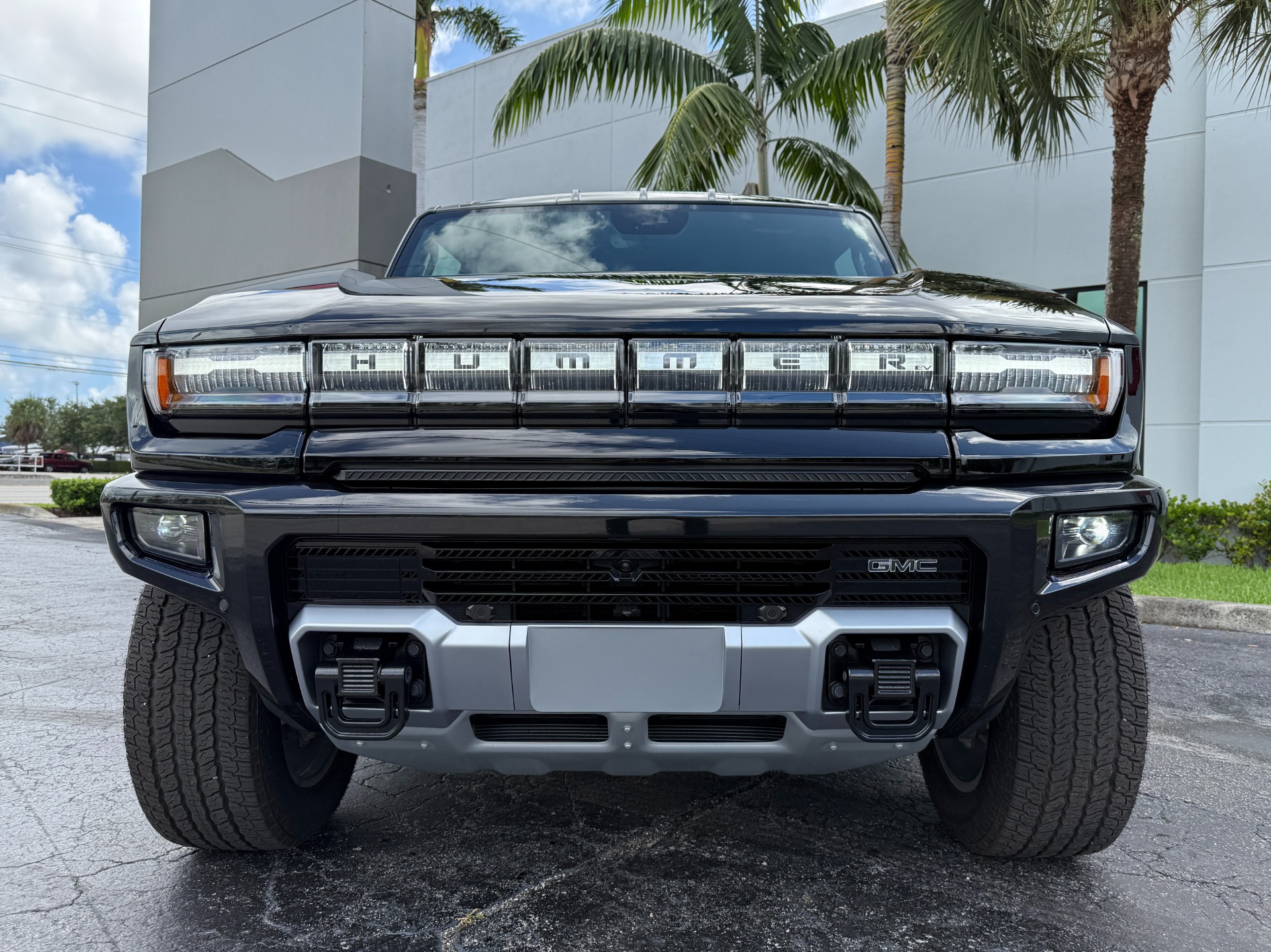 Used-2025-GMC-HUMMER-EV-3X