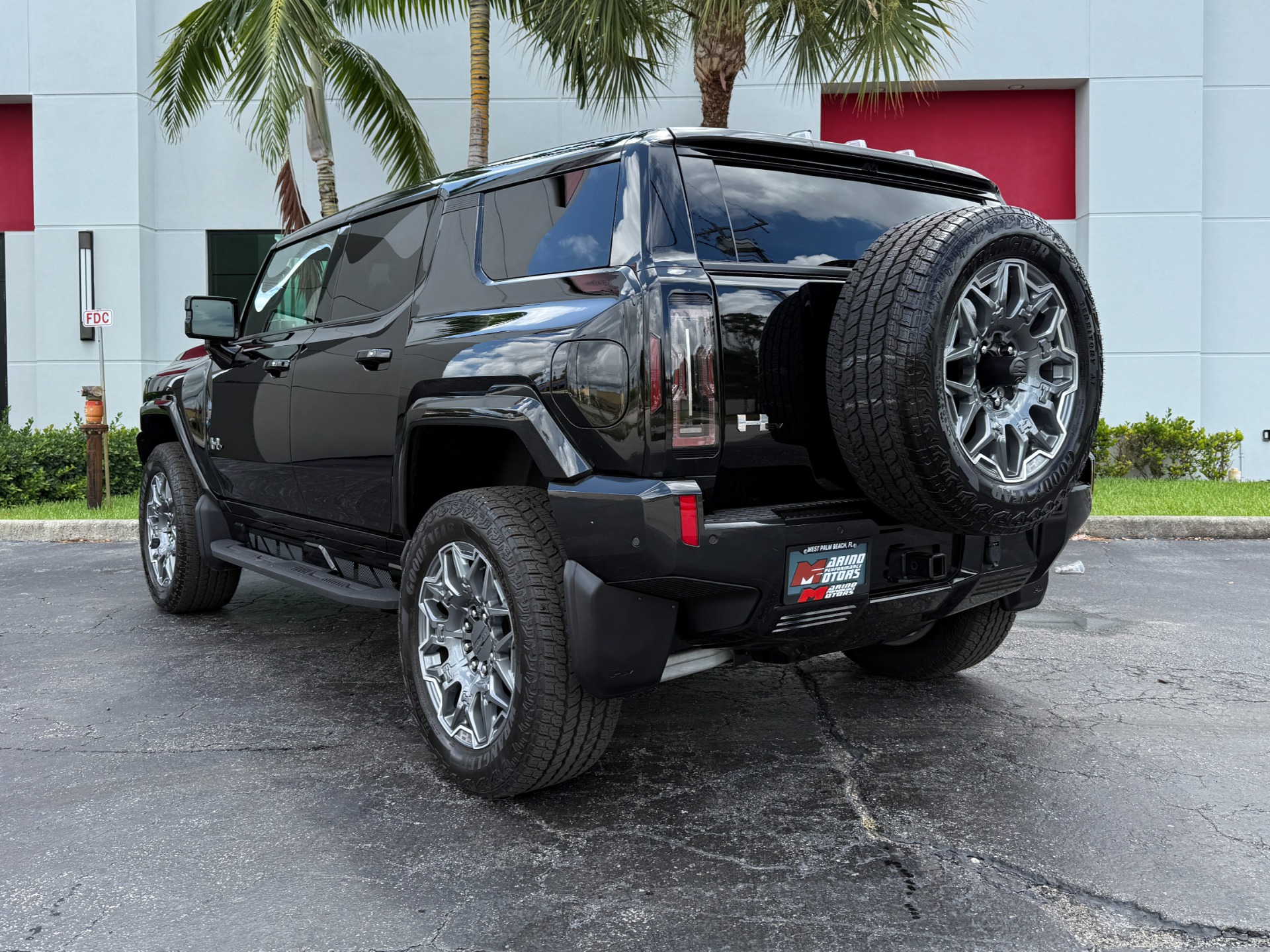 Used-2025-GMC-HUMMER-EV-3X