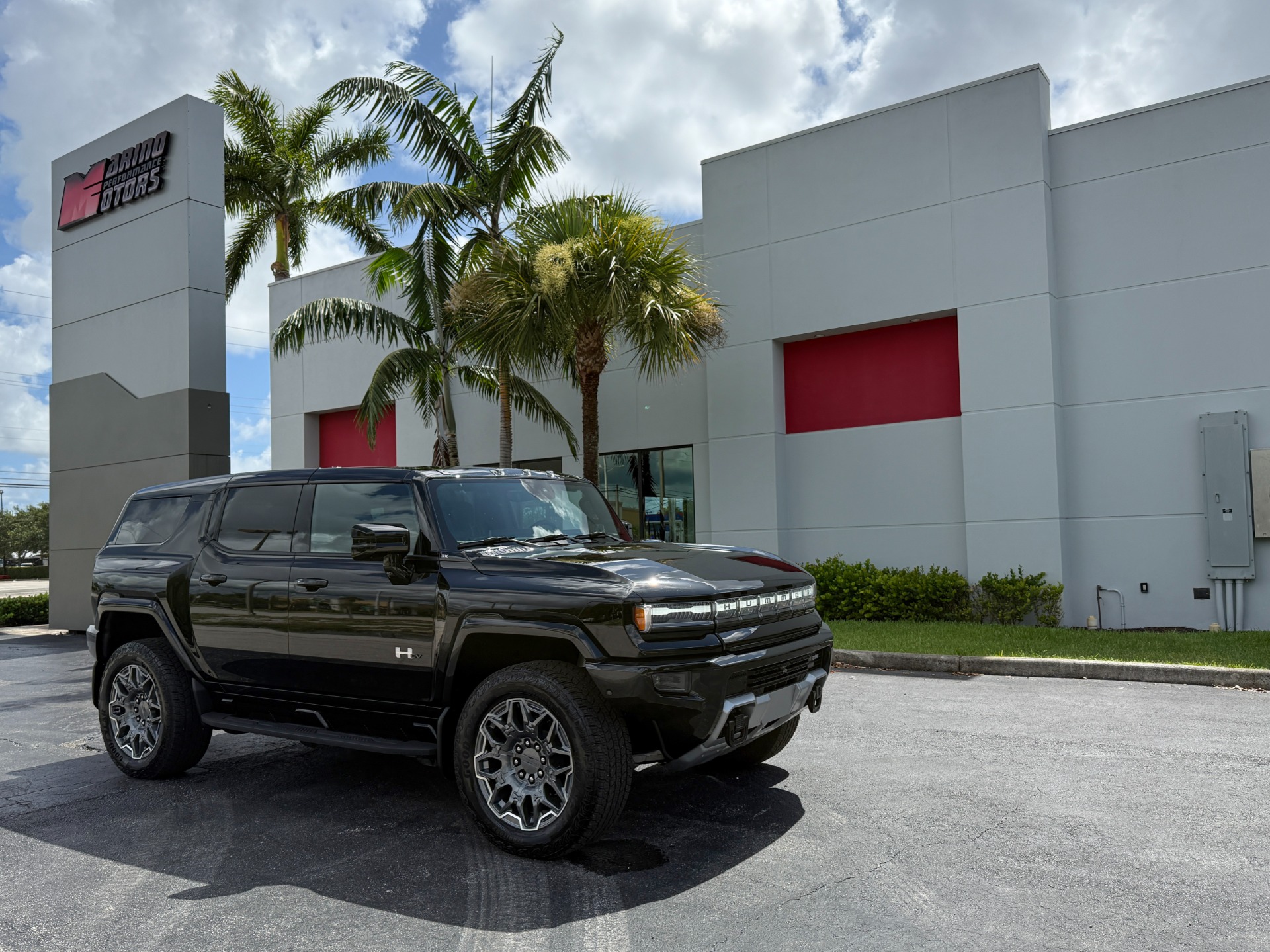 Used-2025-GMC-HUMMER-EV-3X