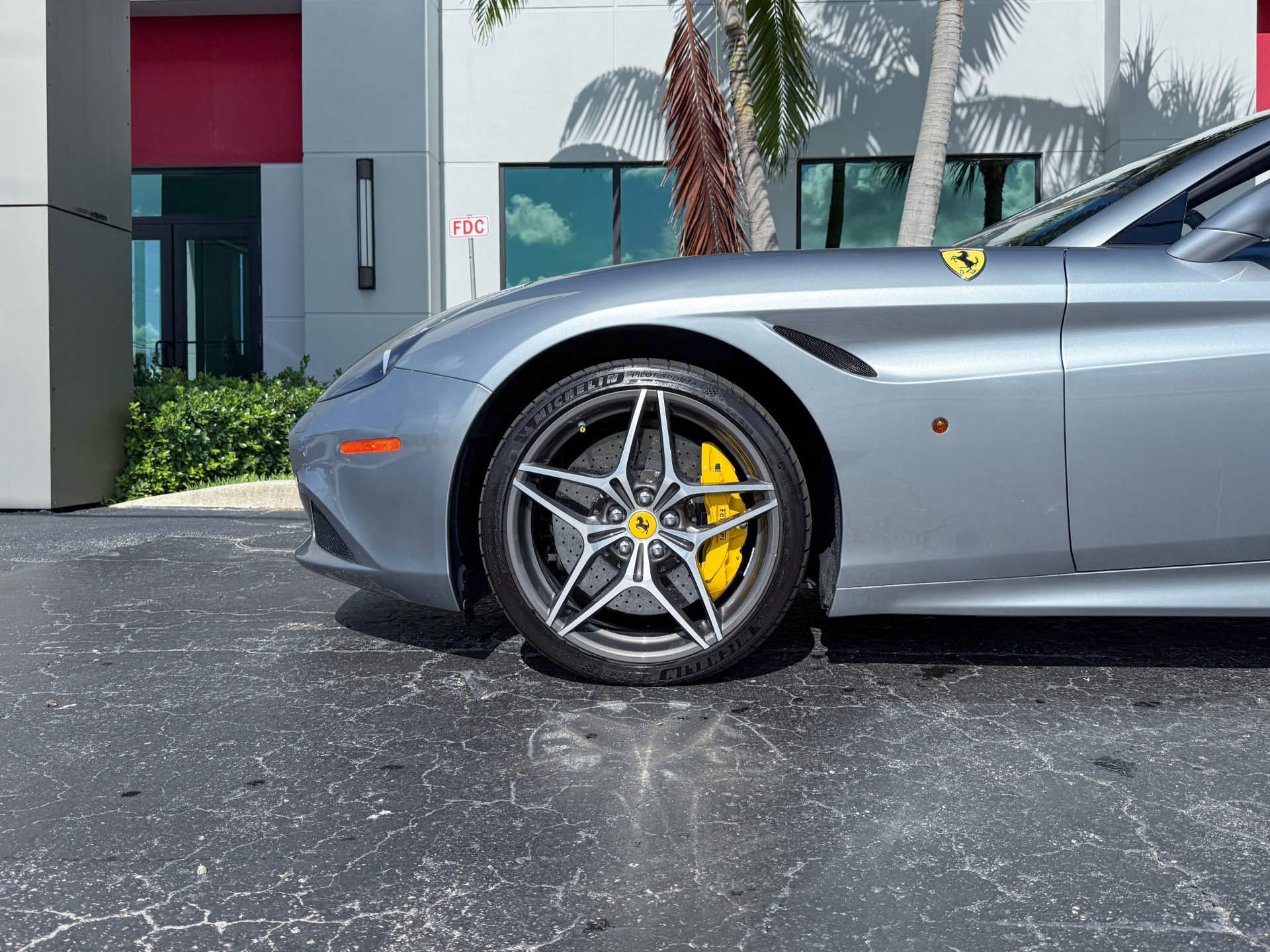Used-2017-Ferrari-California-T