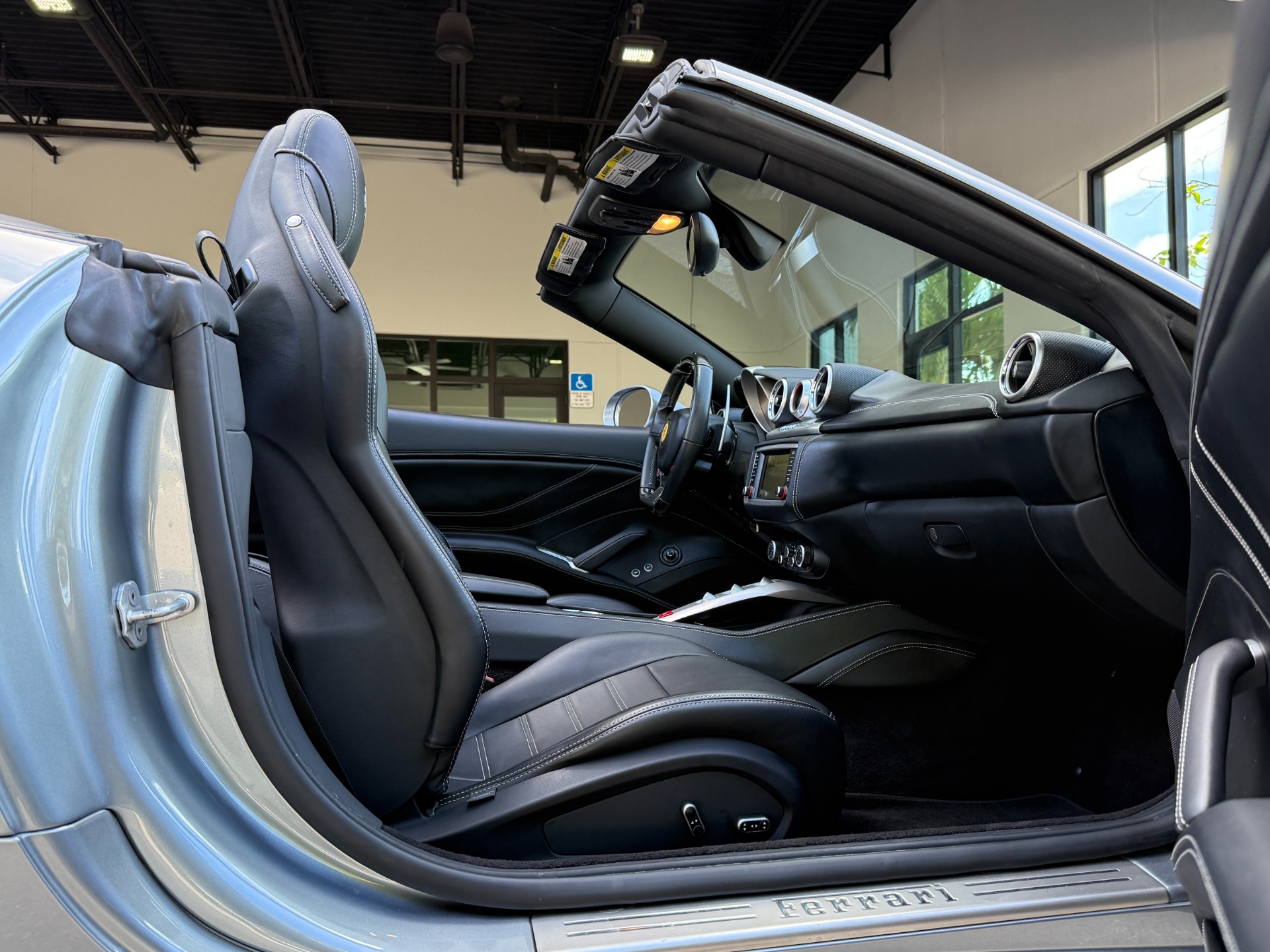 Used-2017-Ferrari-California-T