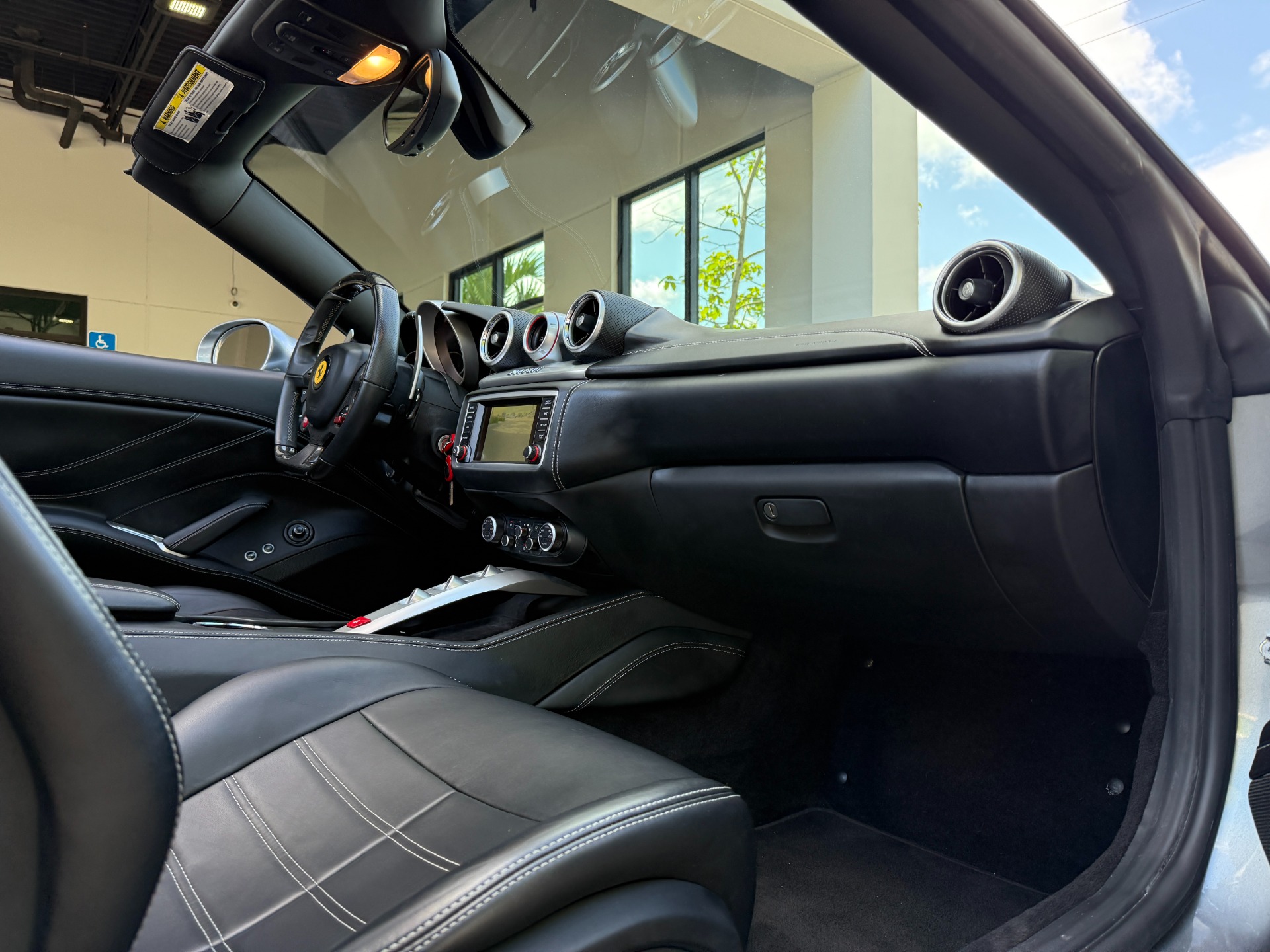 Used-2017-Ferrari-California-T