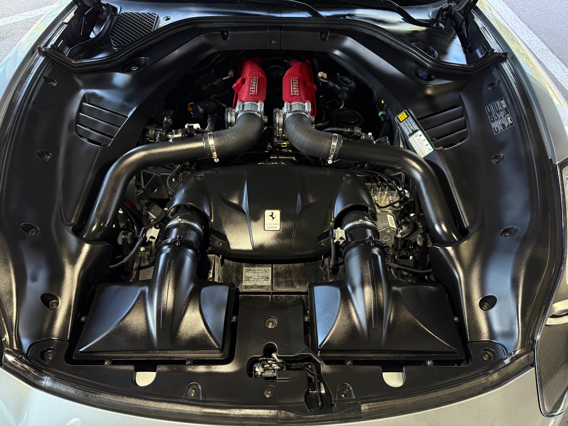 Used-2017-Ferrari-California-T