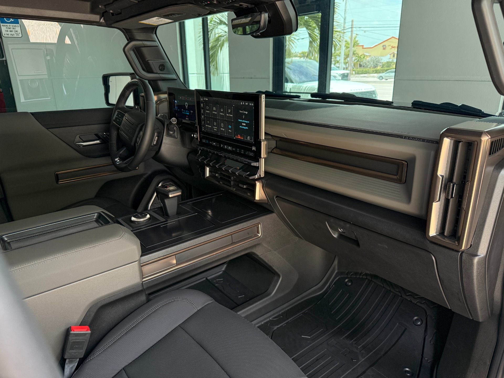 Used-2025-GMC-HUMMER-EV-3X