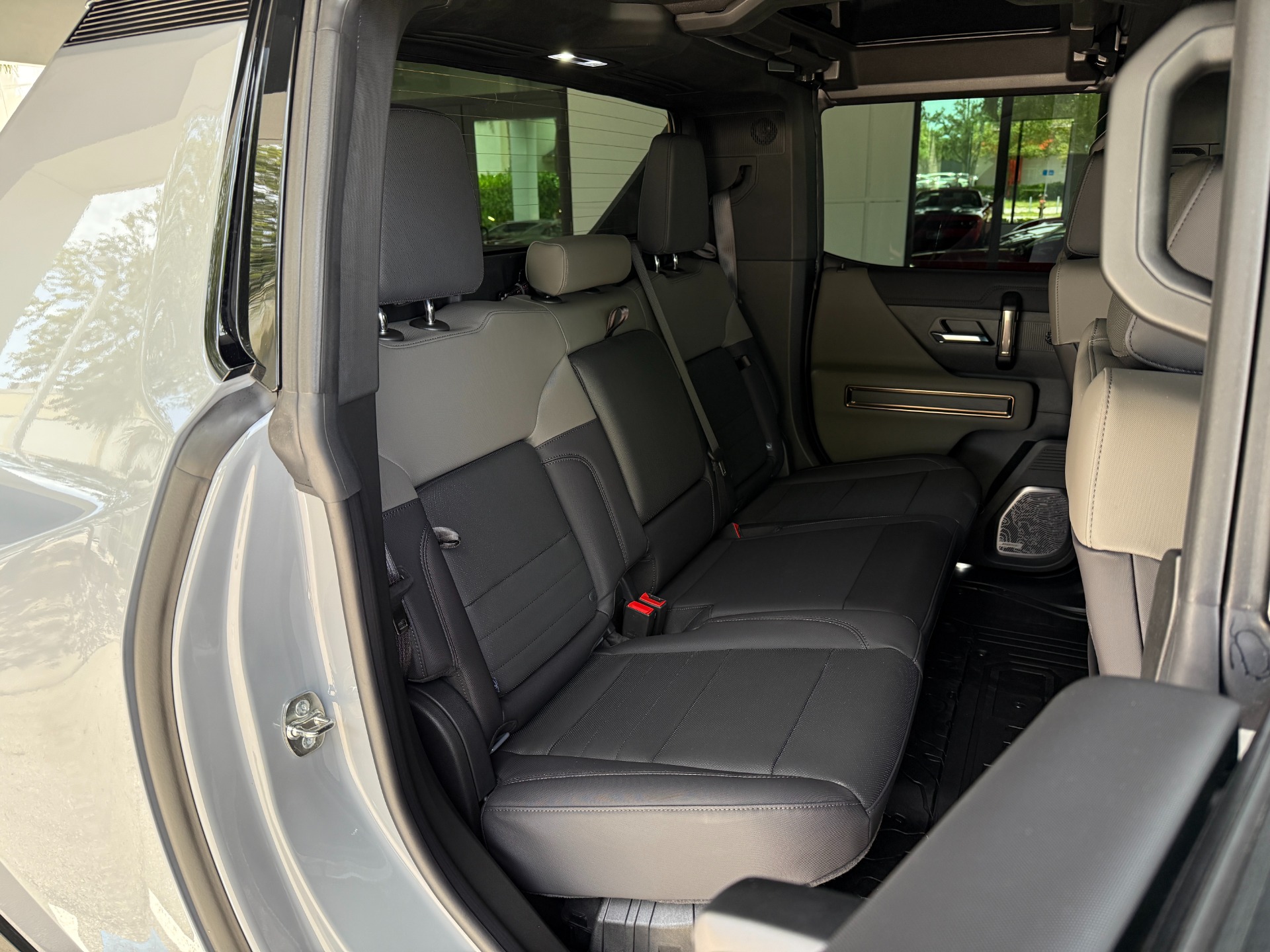 Used-2025-GMC-HUMMER-EV-3X