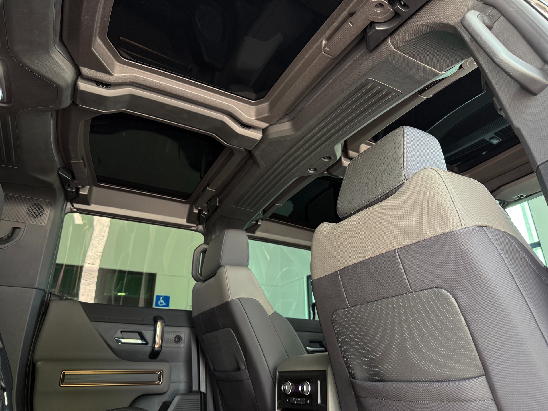 Used-2025-GMC-HUMMER-EV-3X