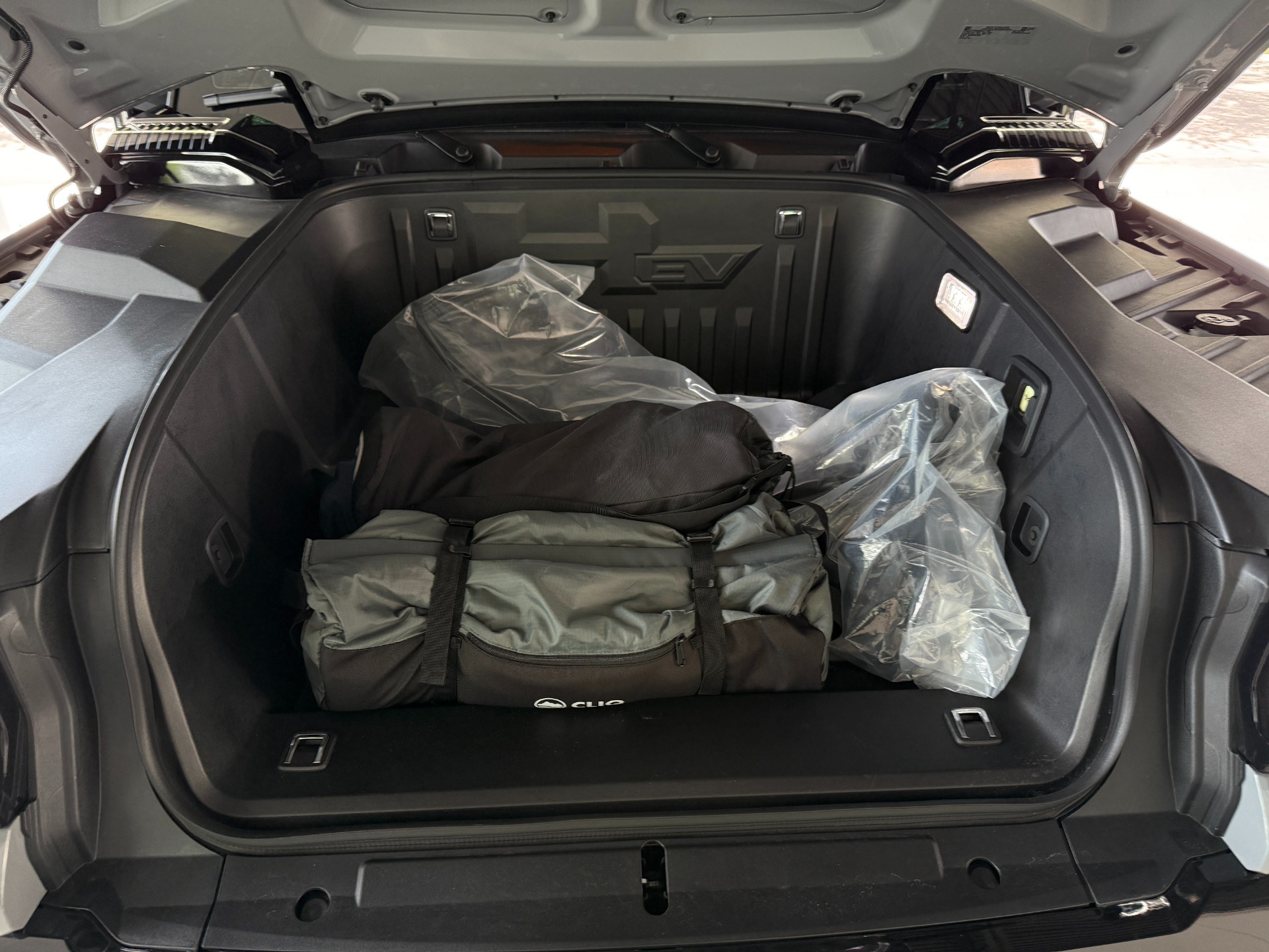 Used-2025-GMC-HUMMER-EV-3X
