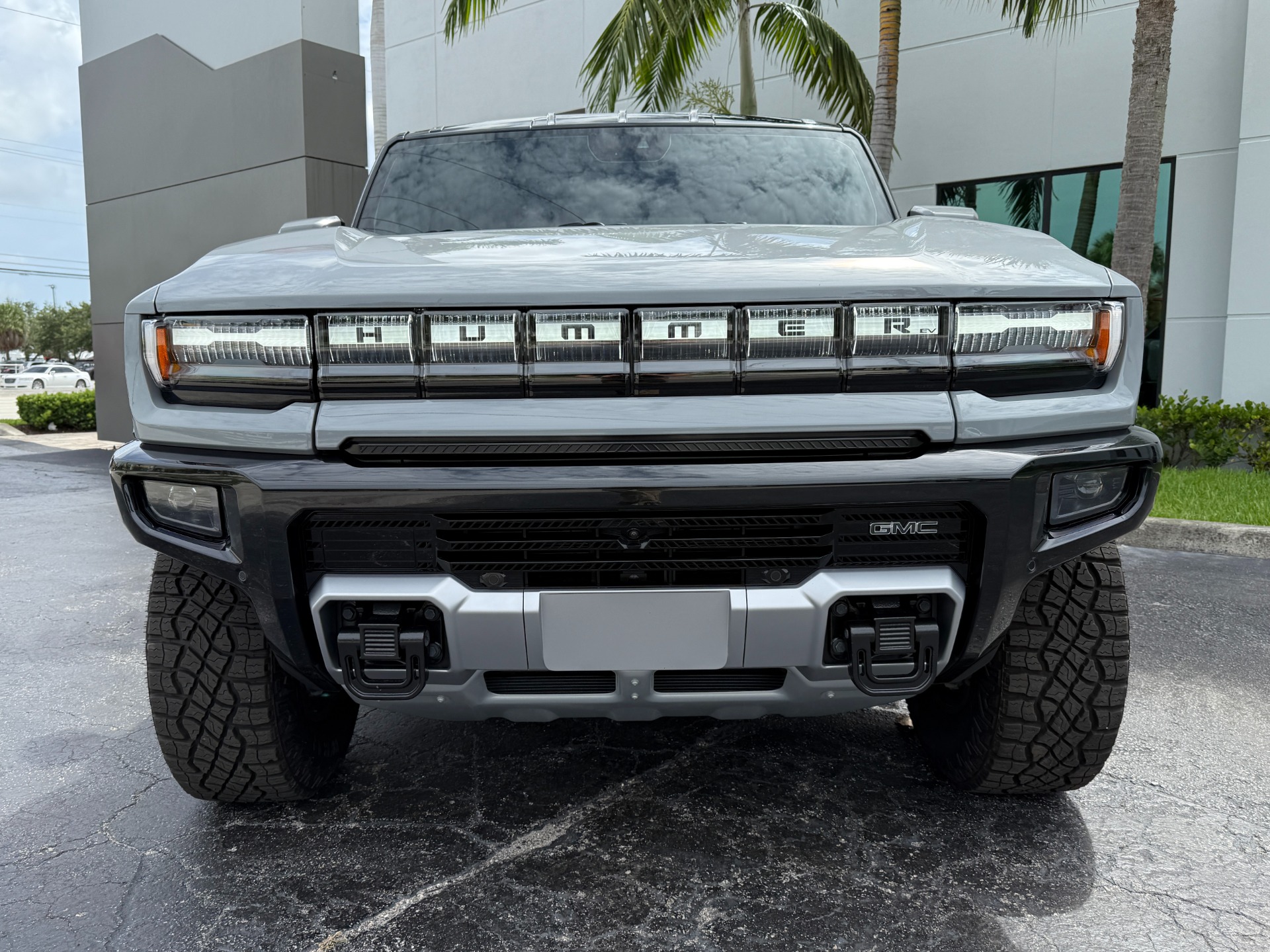 Used-2025-GMC-HUMMER-EV-3X