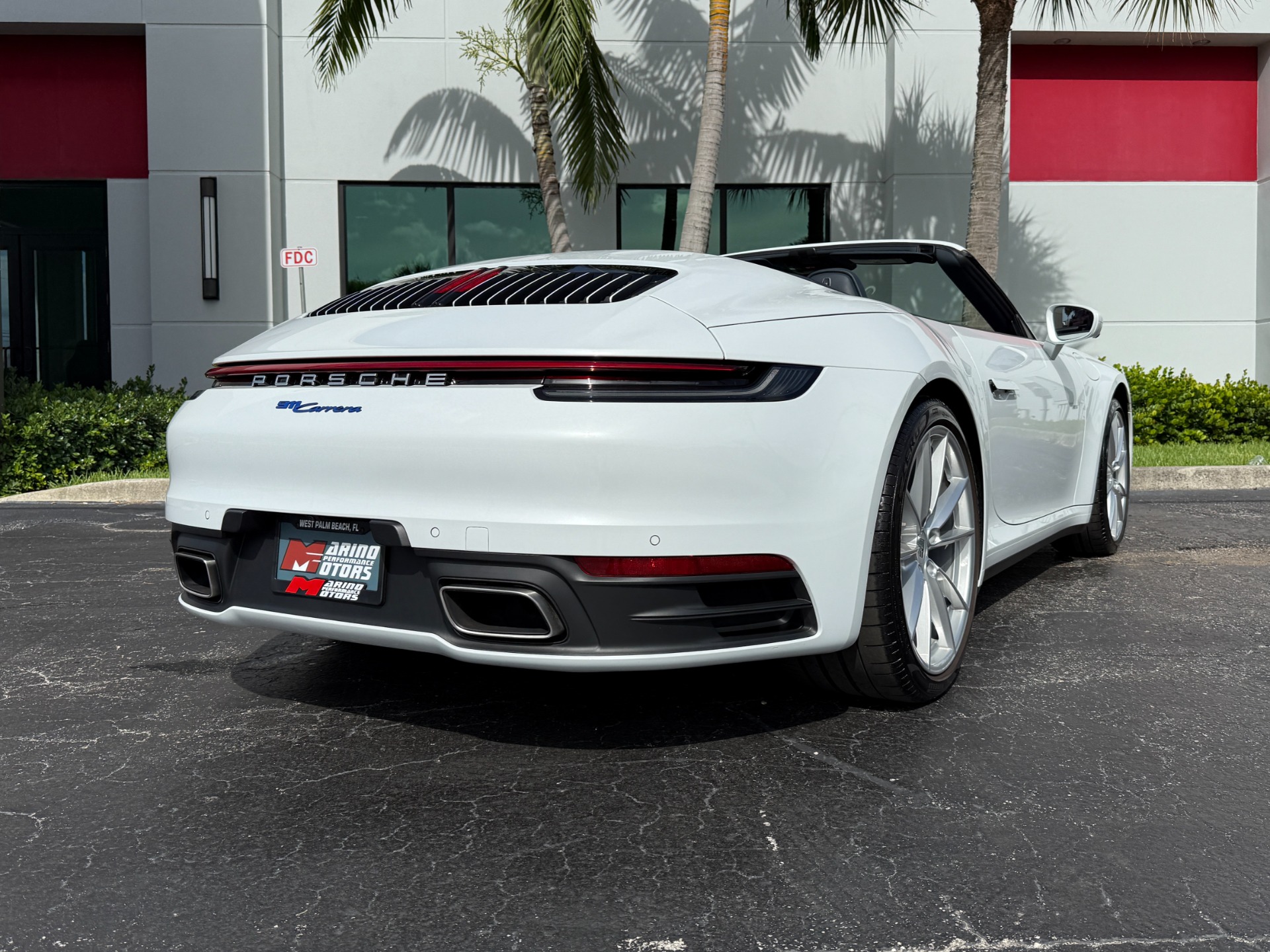 Used-2021-Porsche-911-Carrera