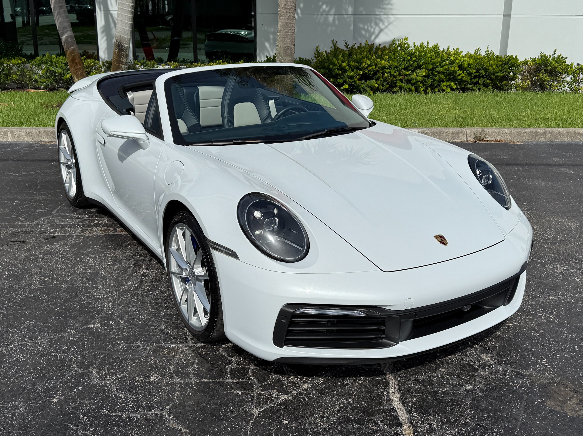 Used-2021-Porsche-911-Carrera