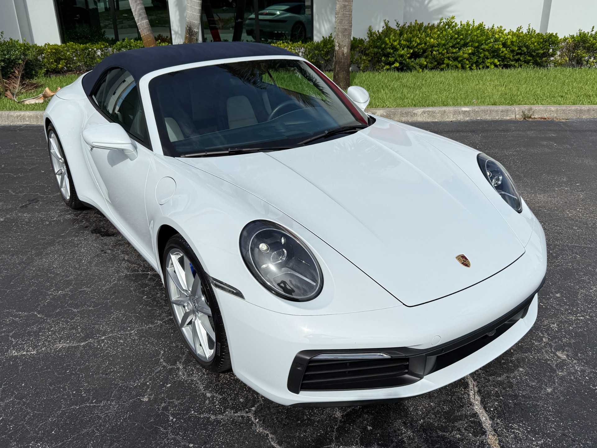 Used-2021-Porsche-911-Carrera
