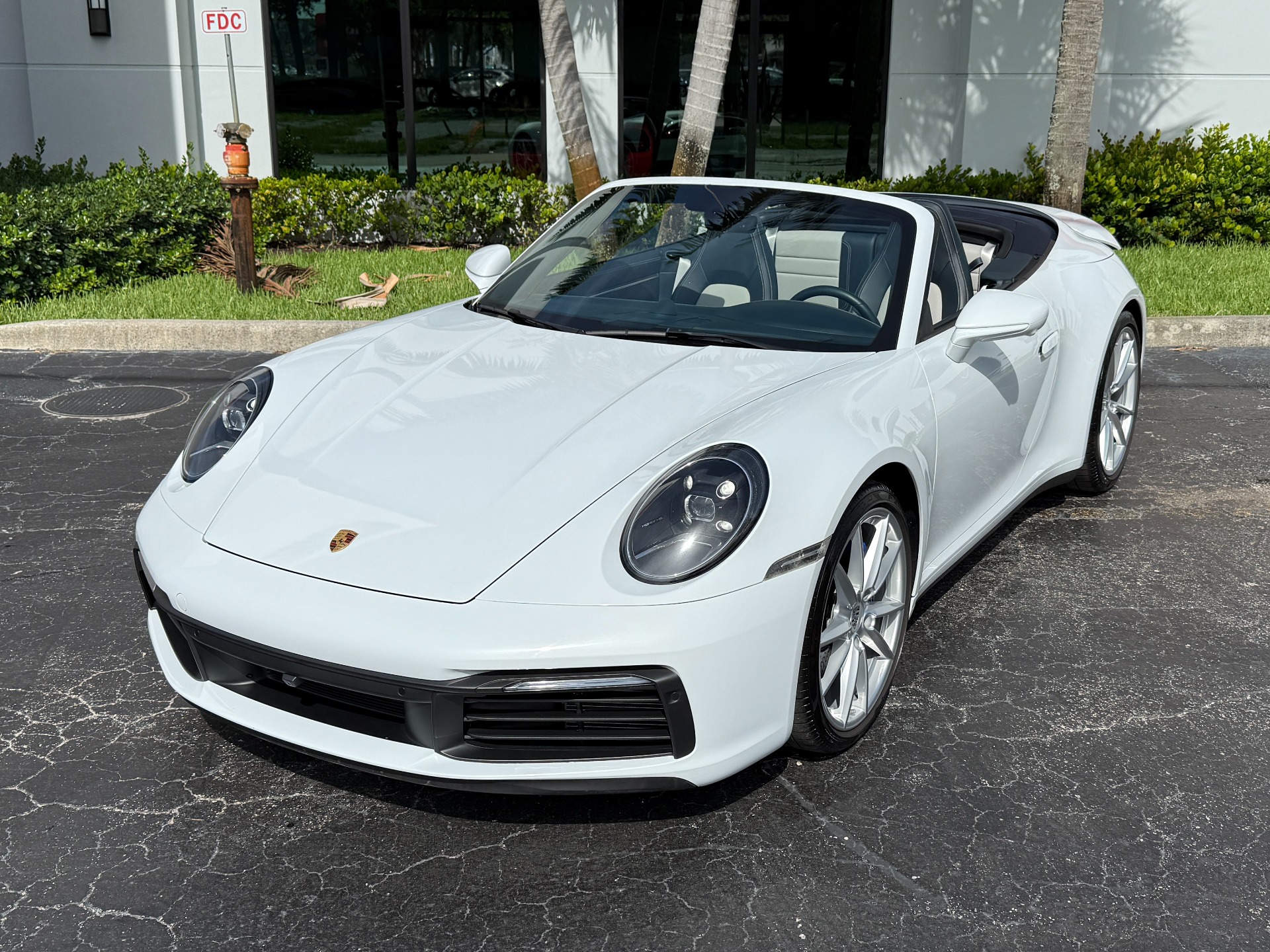 Used-2021-Porsche-911-Carrera