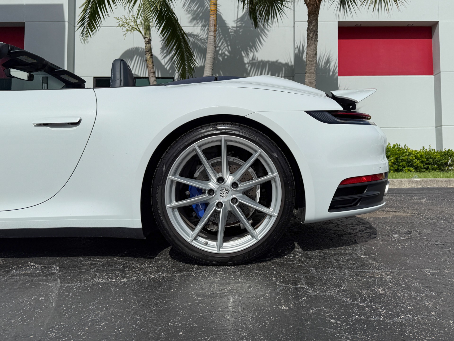 Used-2021-Porsche-911-Carrera