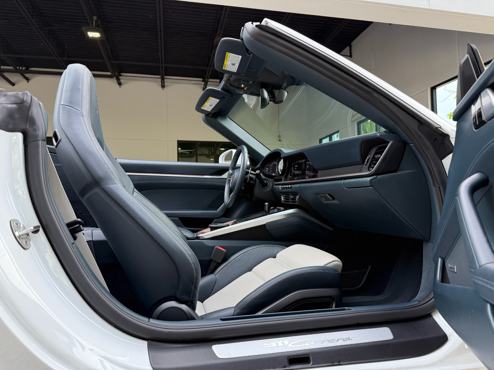 Used-2021-Porsche-911-Carrera