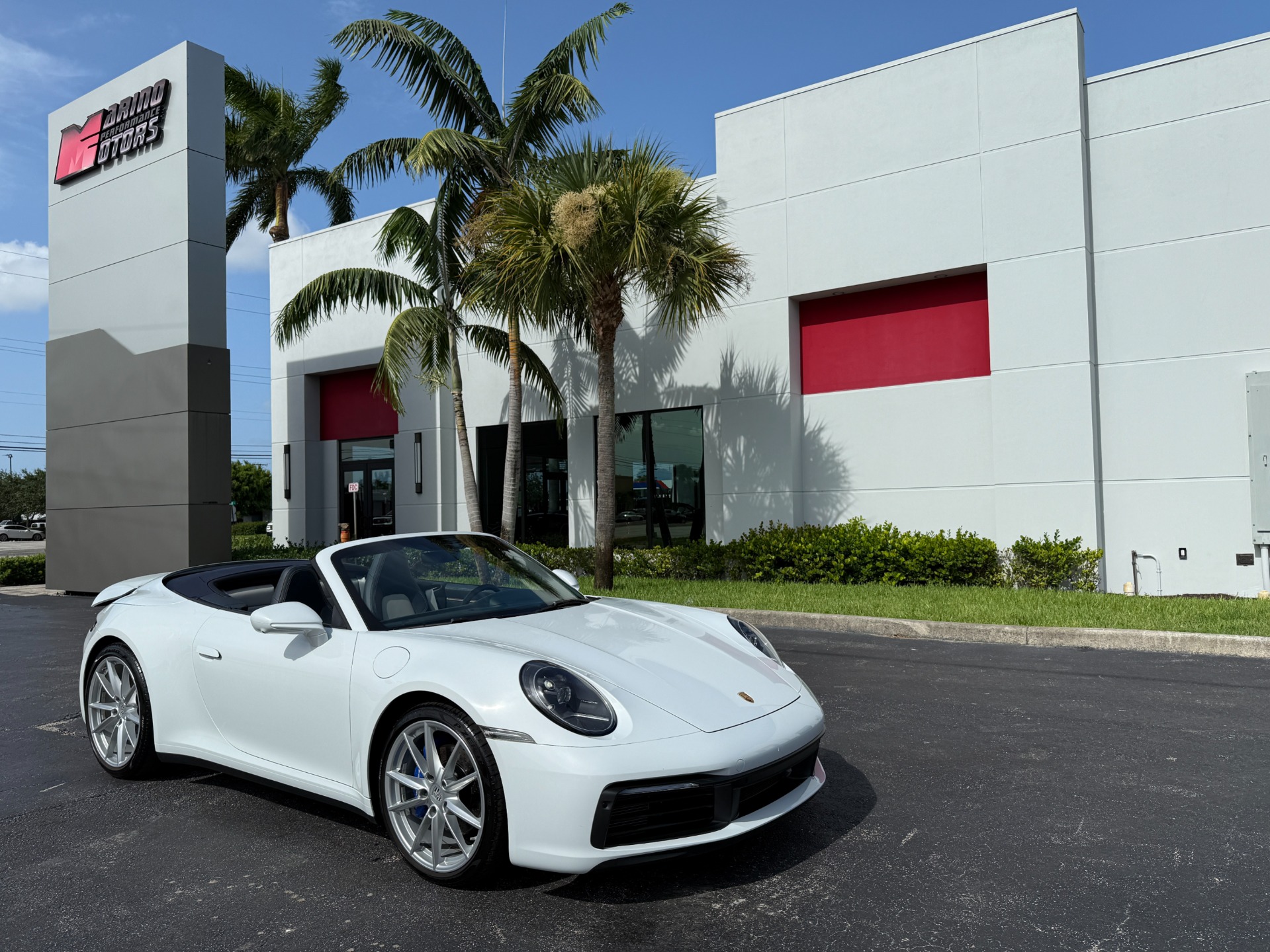 Used-2021-Porsche-911-Carrera