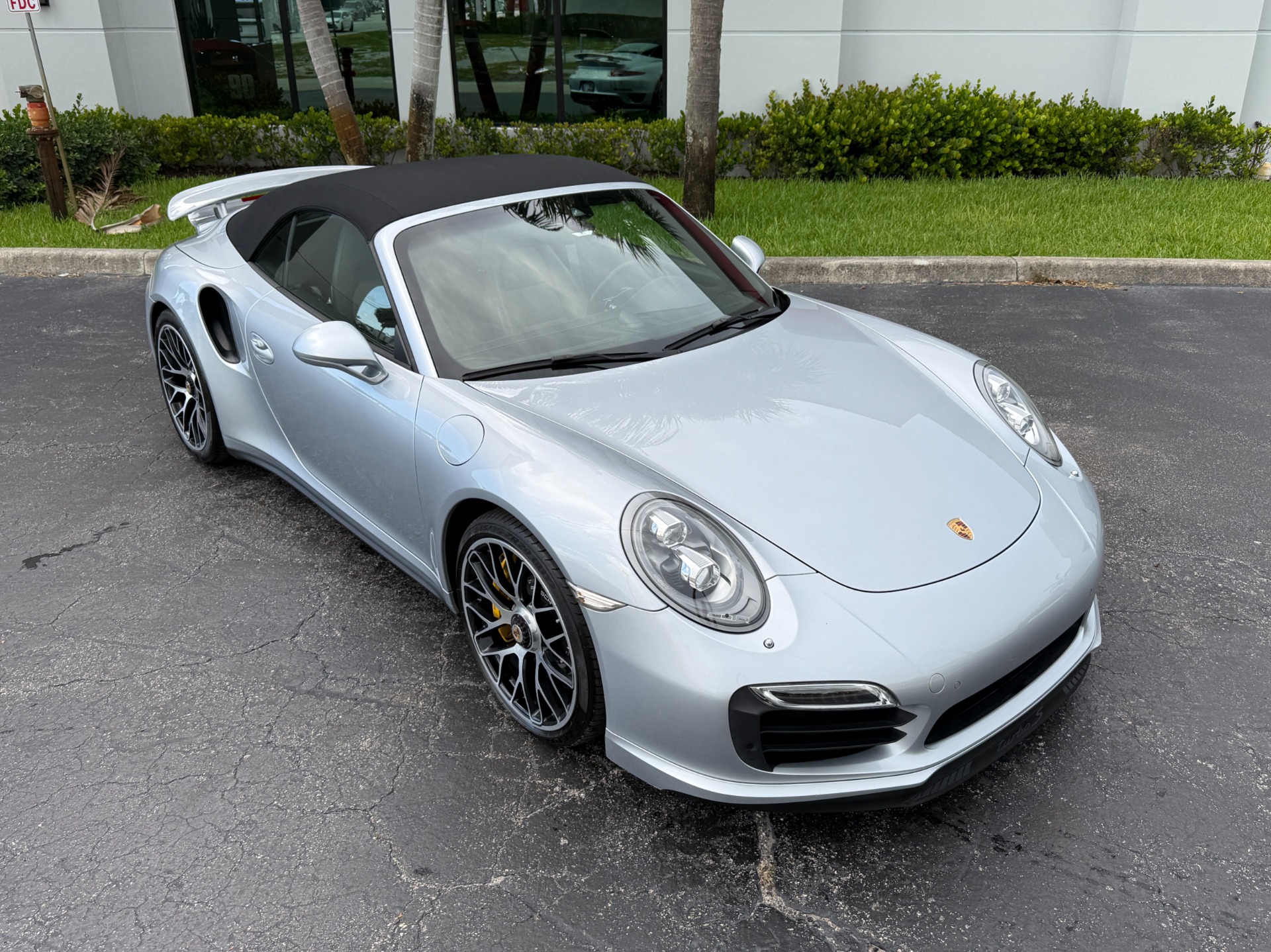 Used-2014-Porsche-911-Turbo-S