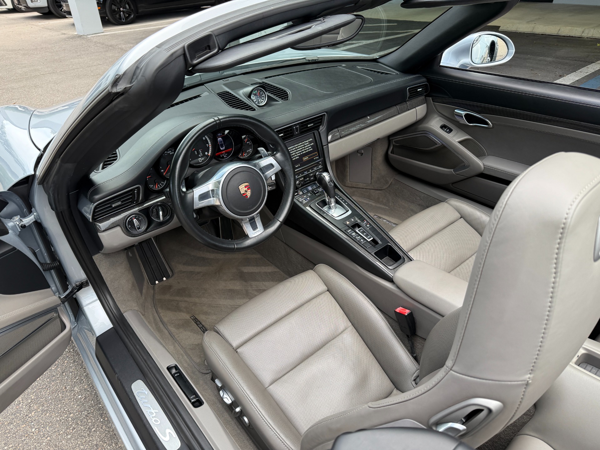 Used-2014-Porsche-911-Turbo-S