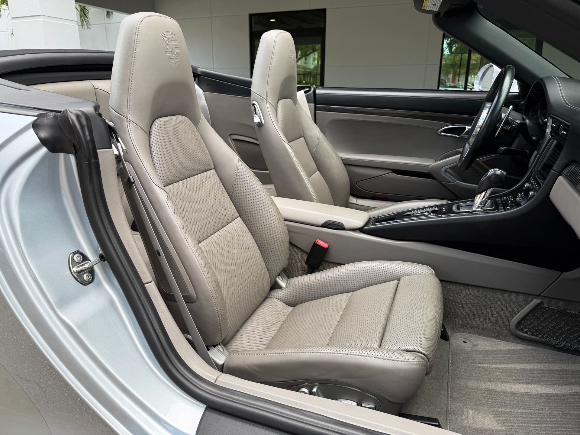 Used-2014-Porsche-911-Turbo-S