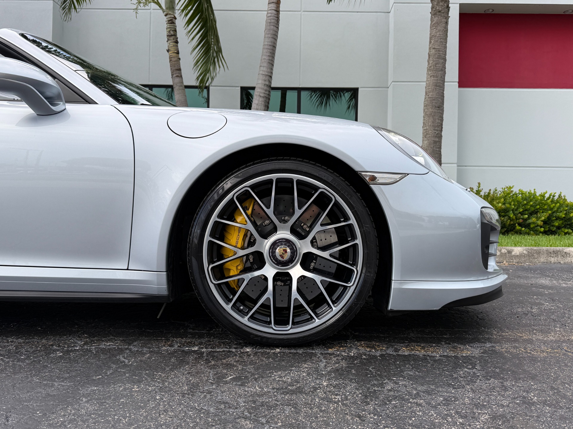 Used-2014-Porsche-911-Turbo-S