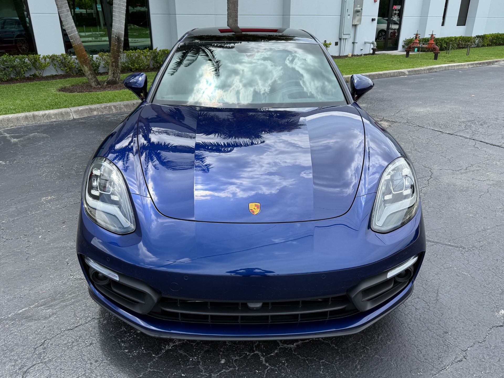 Used-2022-Porsche-Panamera-4S