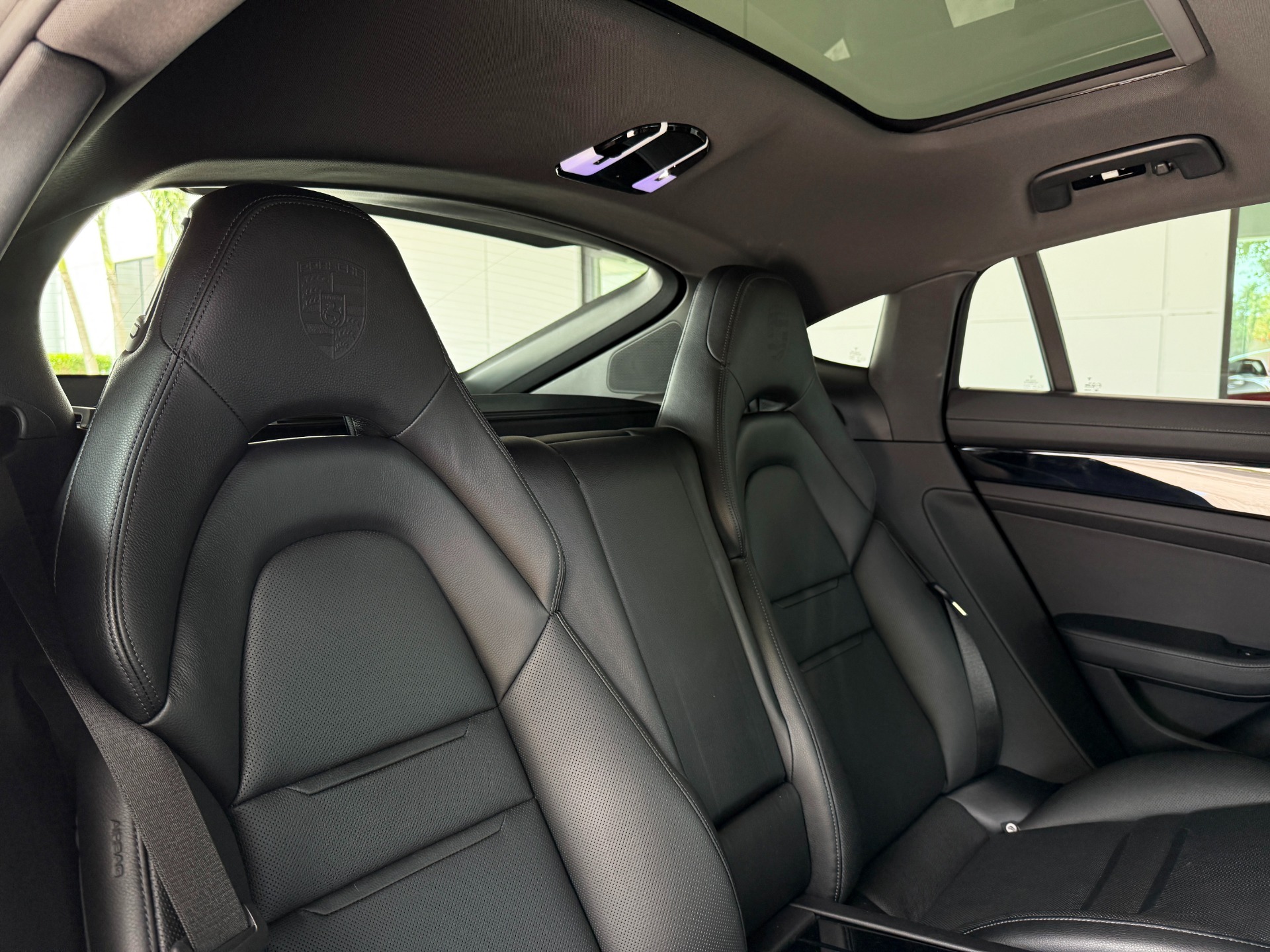 Used-2022-Porsche-Panamera-4S