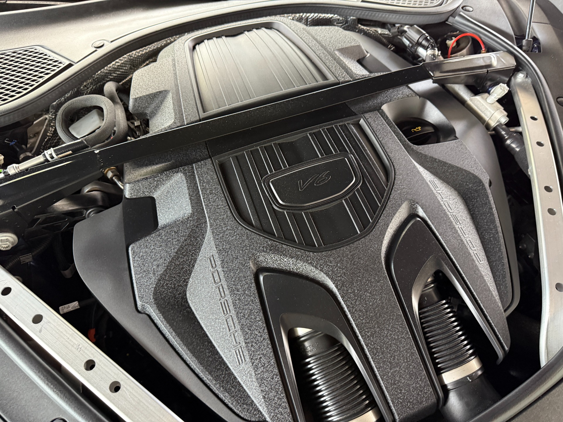 Used-2022-Porsche-Panamera-4S