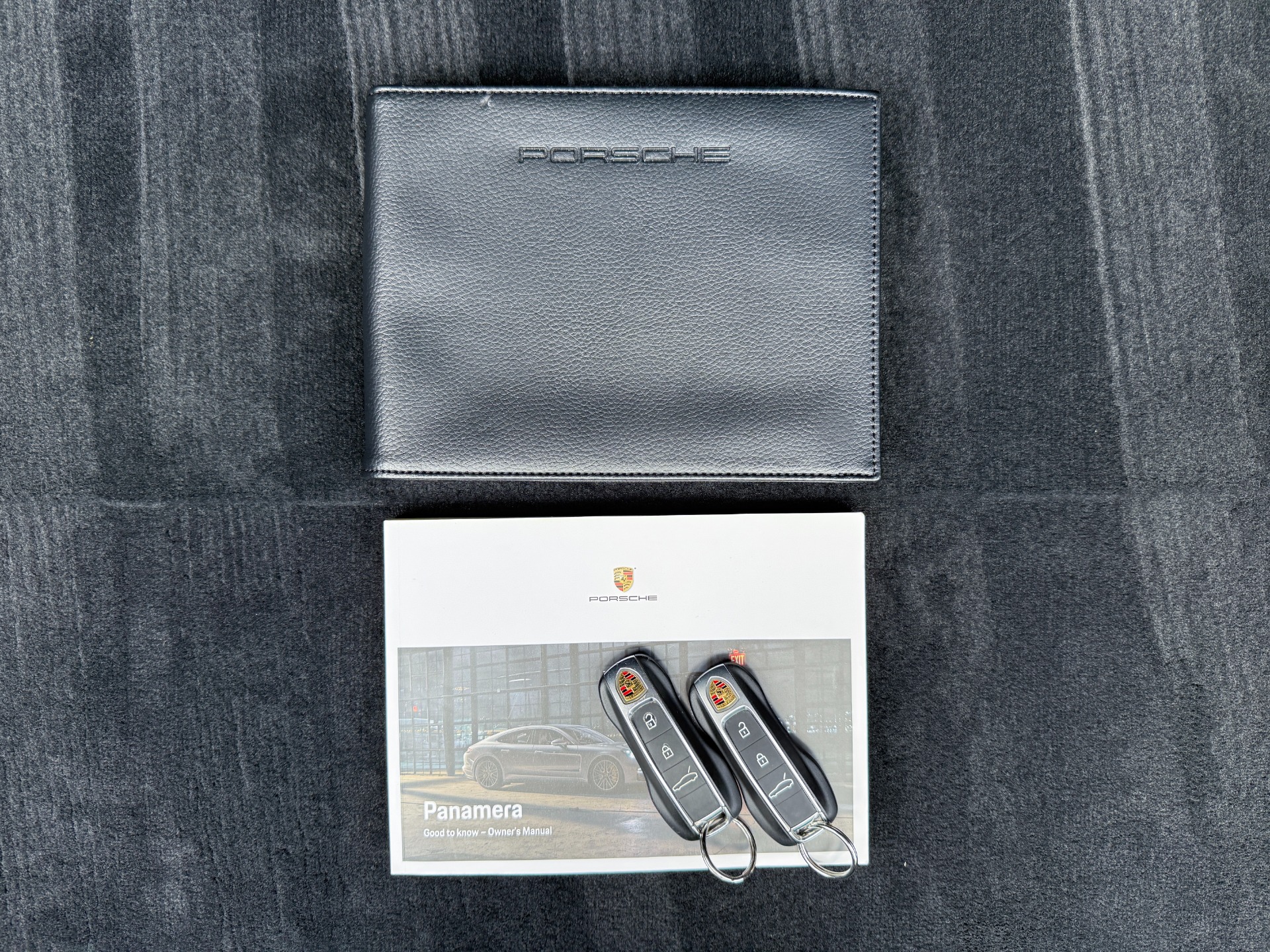 Used-2022-Porsche-Panamera-4S