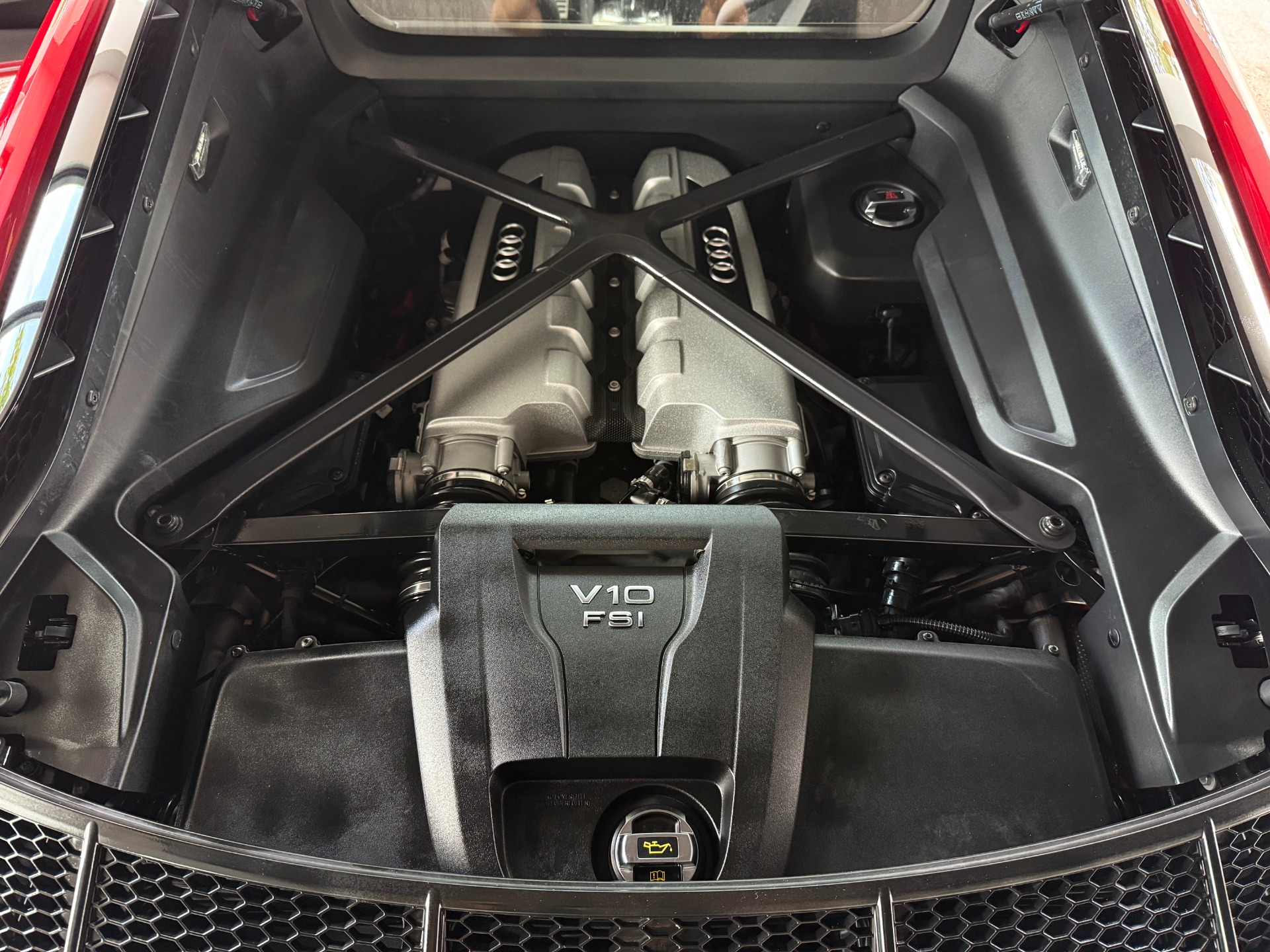 Used-2023-Audi-R8-52-V10-performance