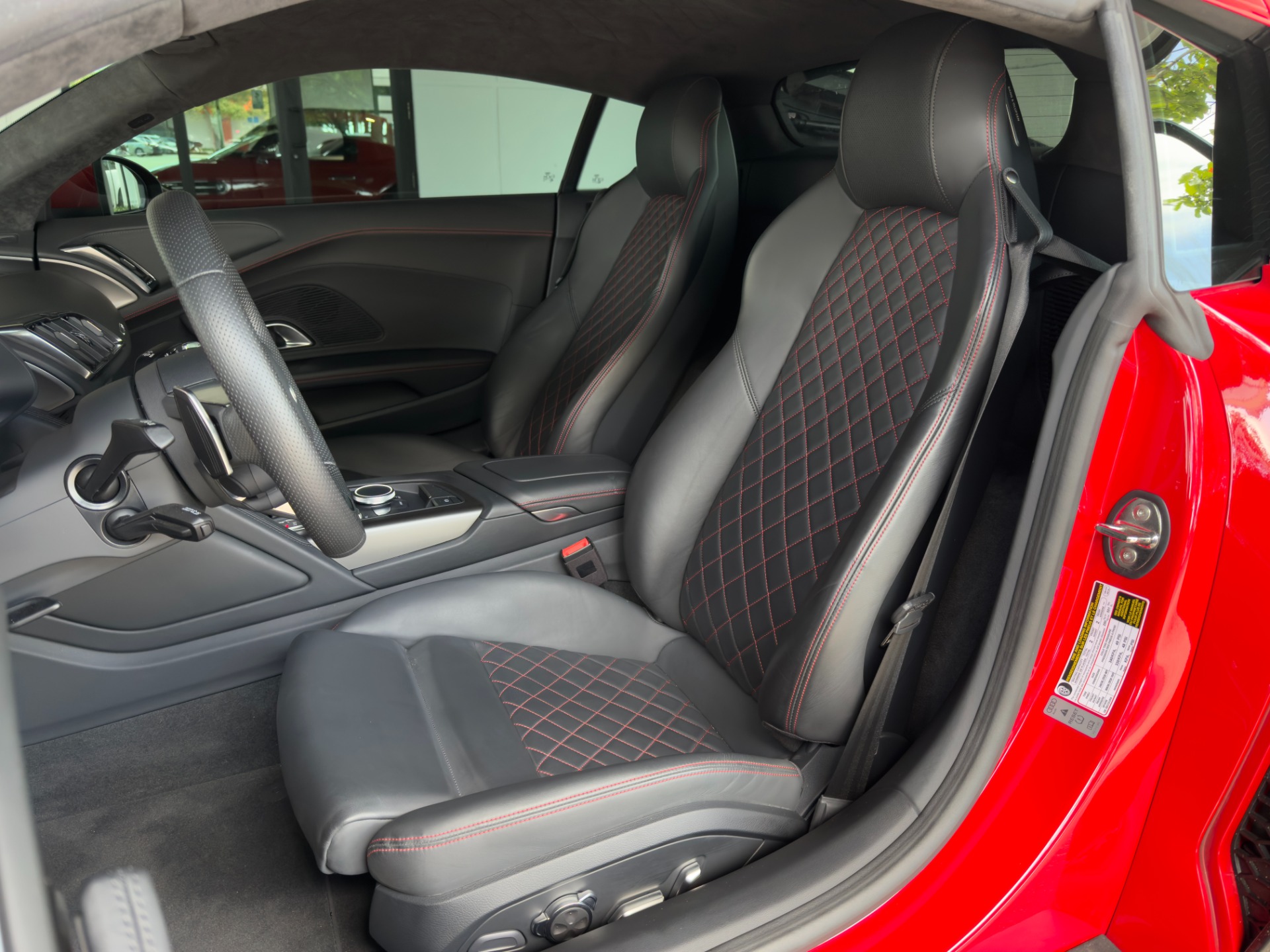 Used-2023-Audi-R8-52-V10-performance