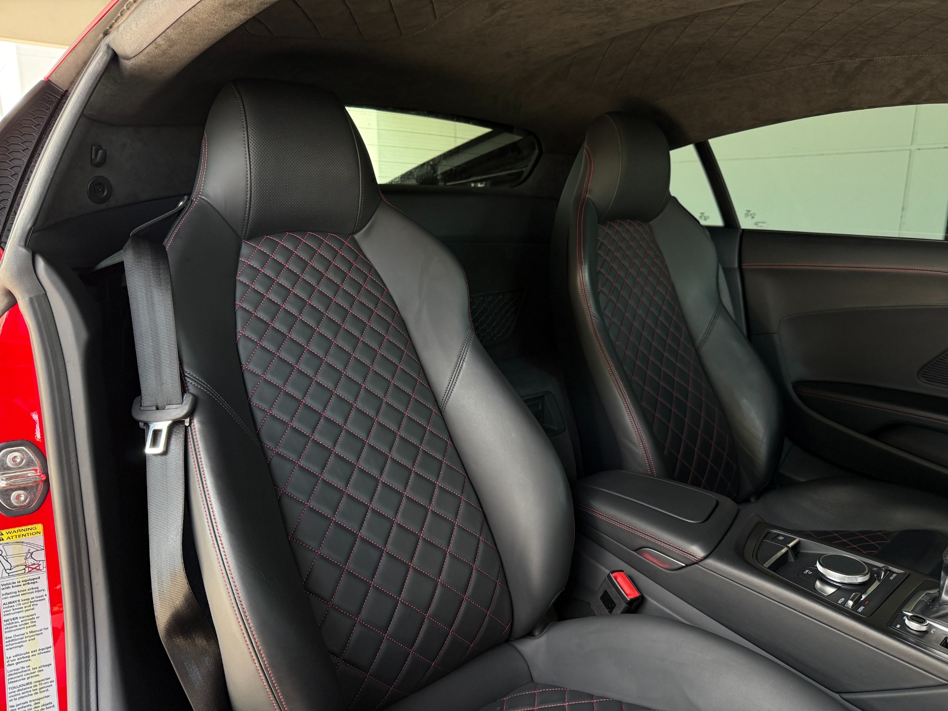 Used-2023-Audi-R8-52-V10-performance