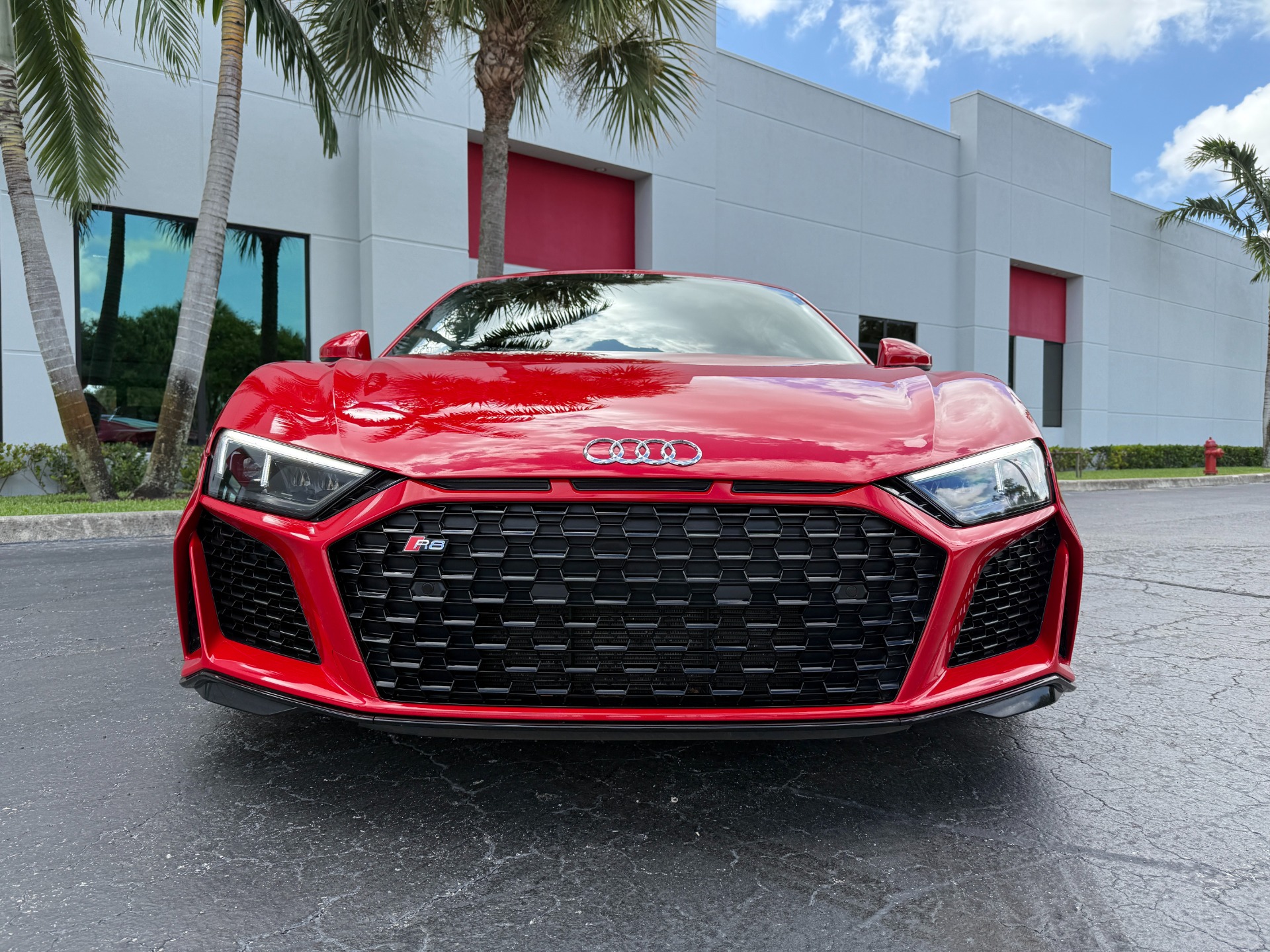 Used-2023-Audi-R8-52-V10-performance
