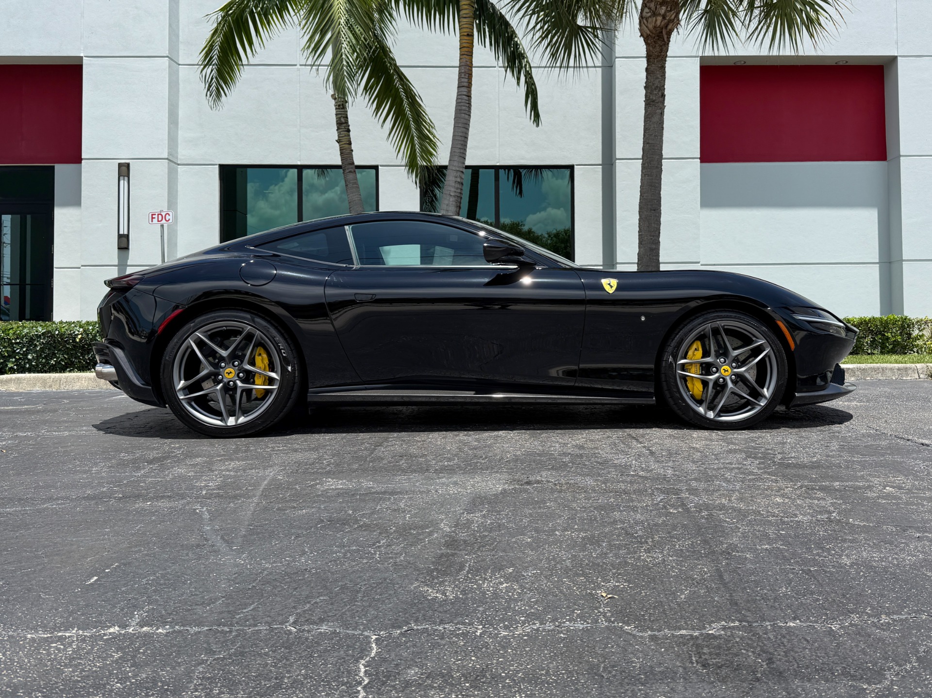 Used-2021-Ferrari-Roma