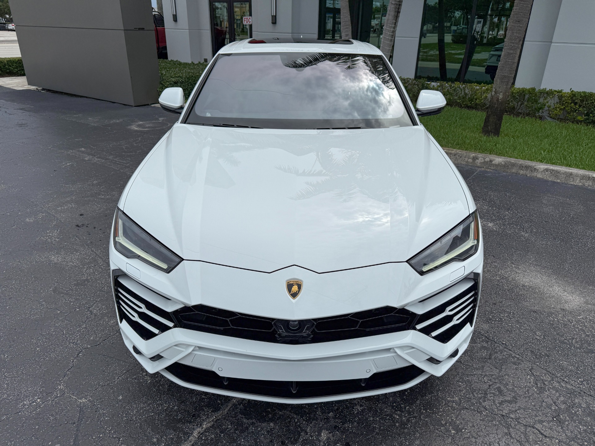 Used-2022-Lamborghini-Urus