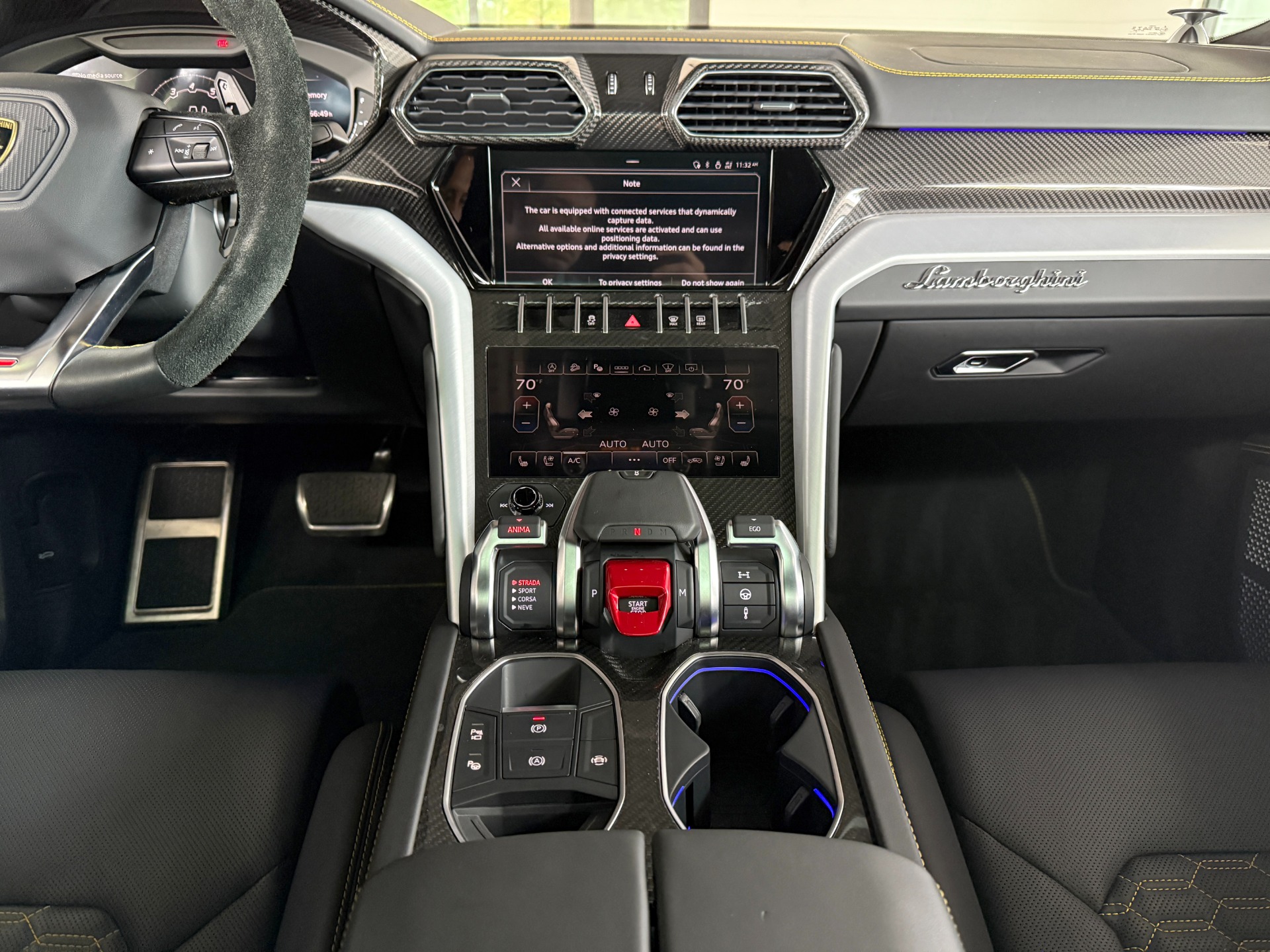 Used-2022-Lamborghini-Urus